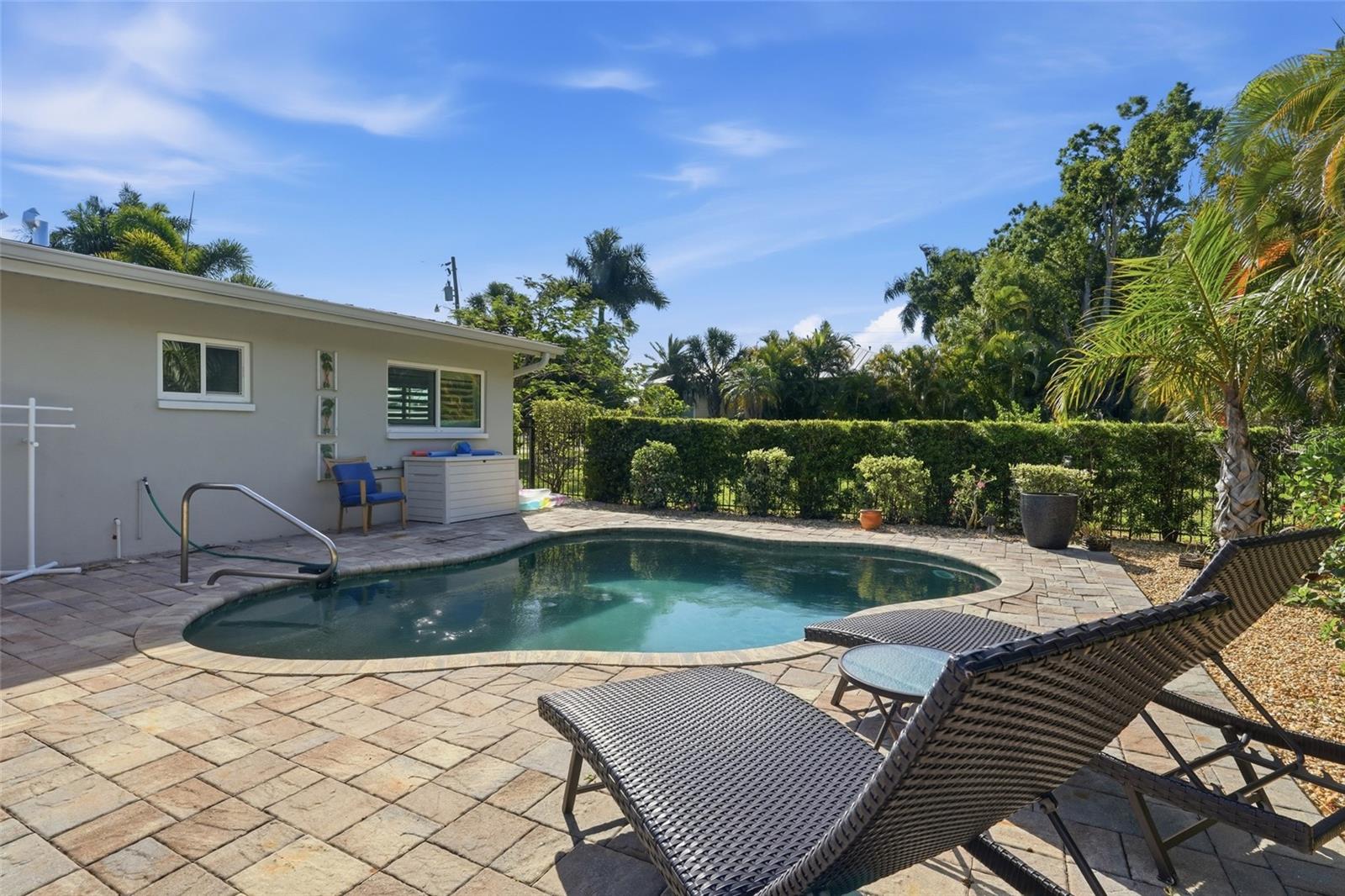 415 HARVEY ST, PUNTA GORDA, FL, 33950