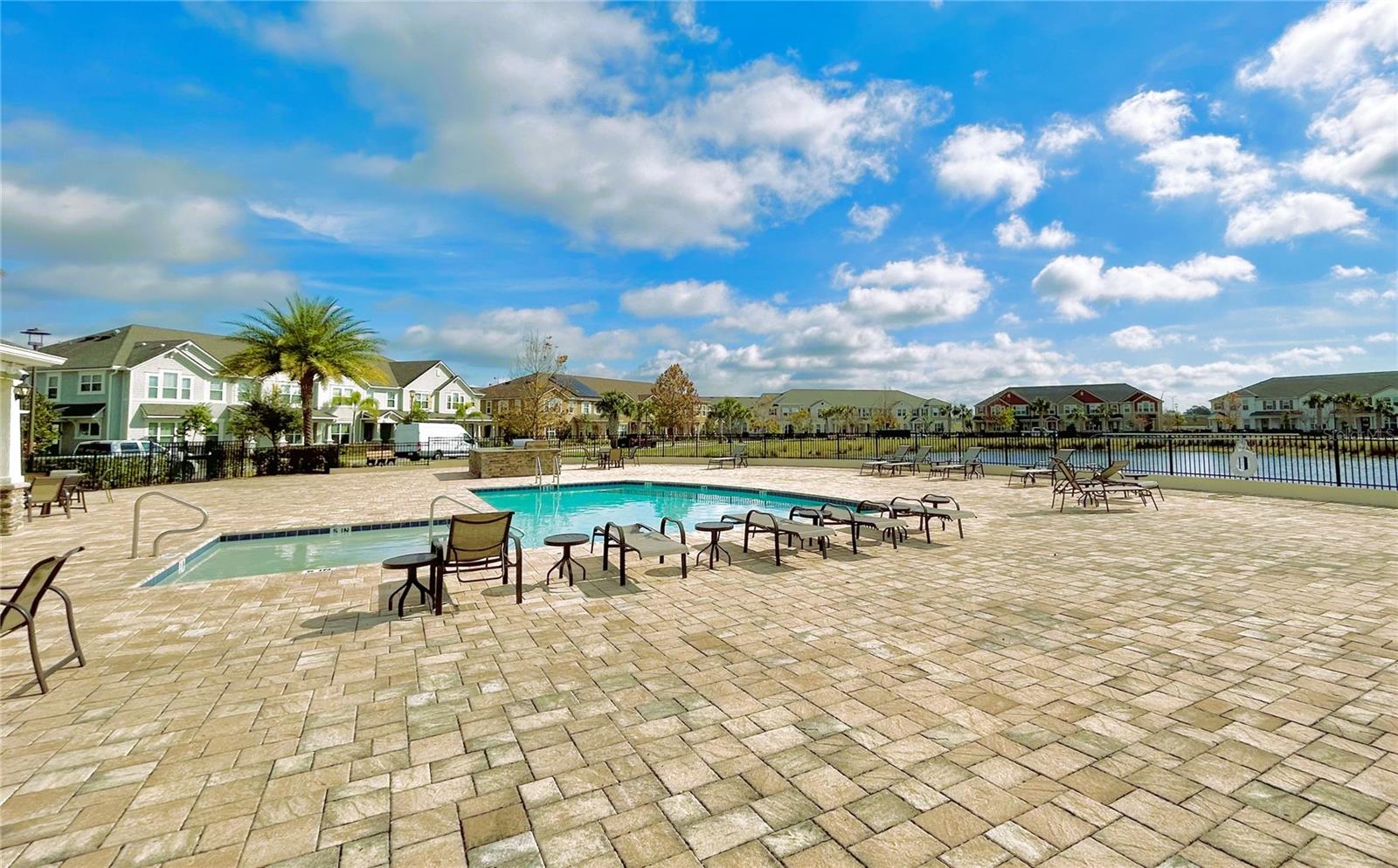 10025 EAGLE ROCK ALY, ORLANDO, FL, 32832