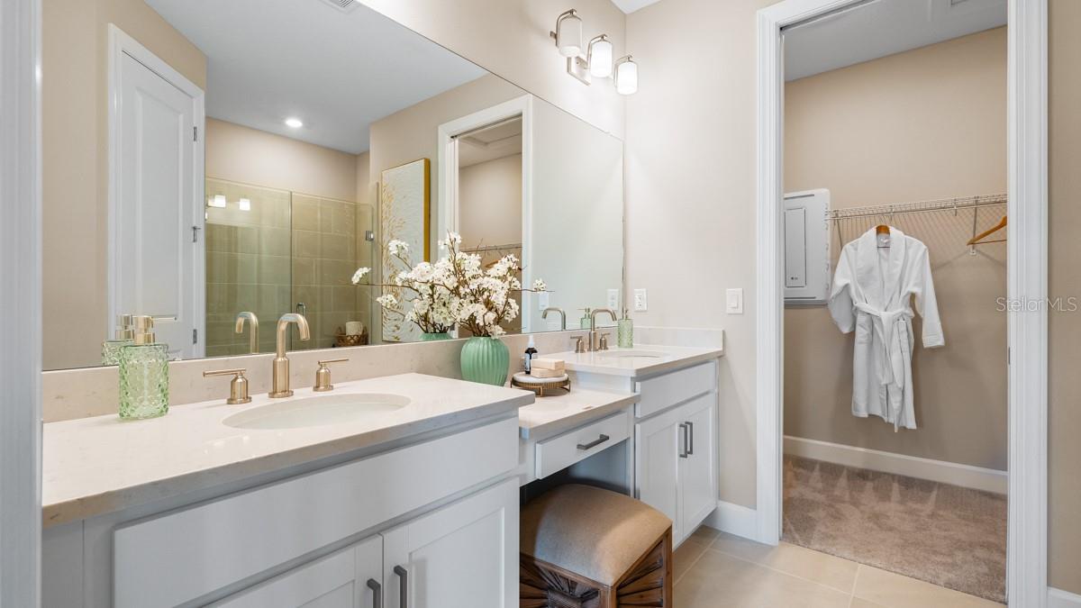 3896 IMMACOLATA WAY, WESLEY CHAPEL, FL, 33543