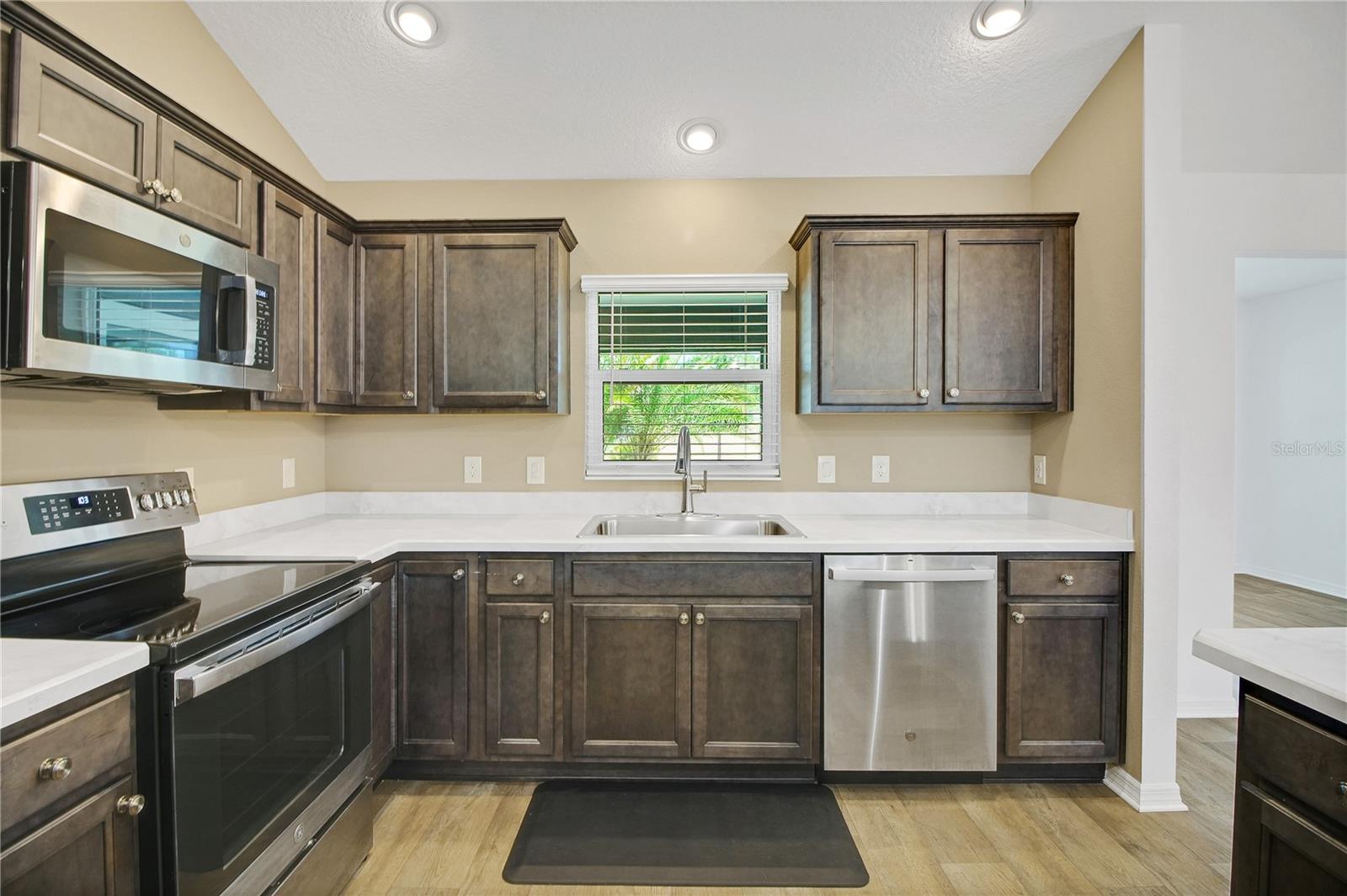 4151 BALCHARAN TER, THE VILLAGES, FL, 32163