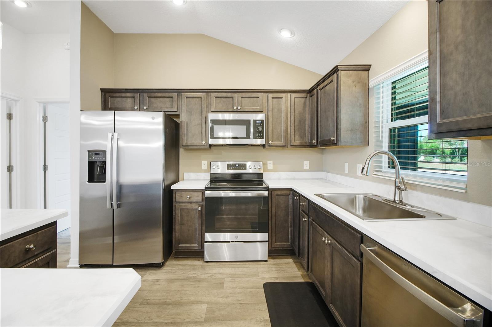 4151 BALCHARAN TER, THE VILLAGES, FL, 32163