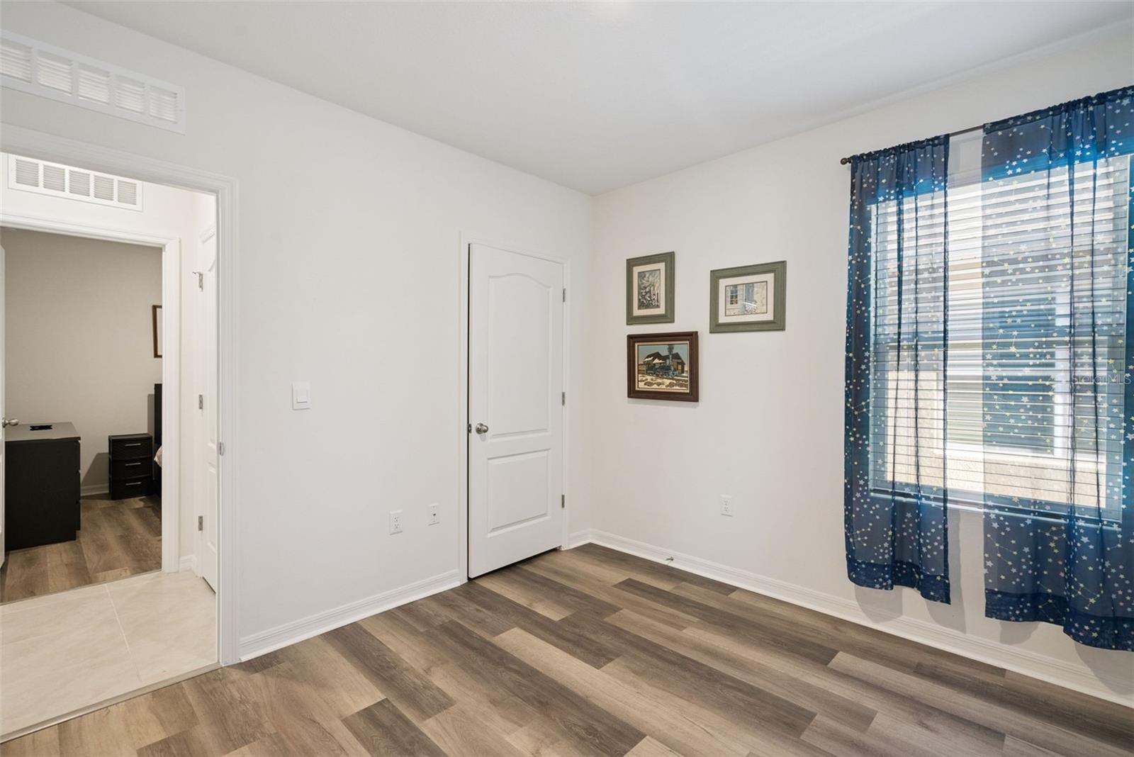 916 AUGUST SKY DR, DELTONA, FL, 32738