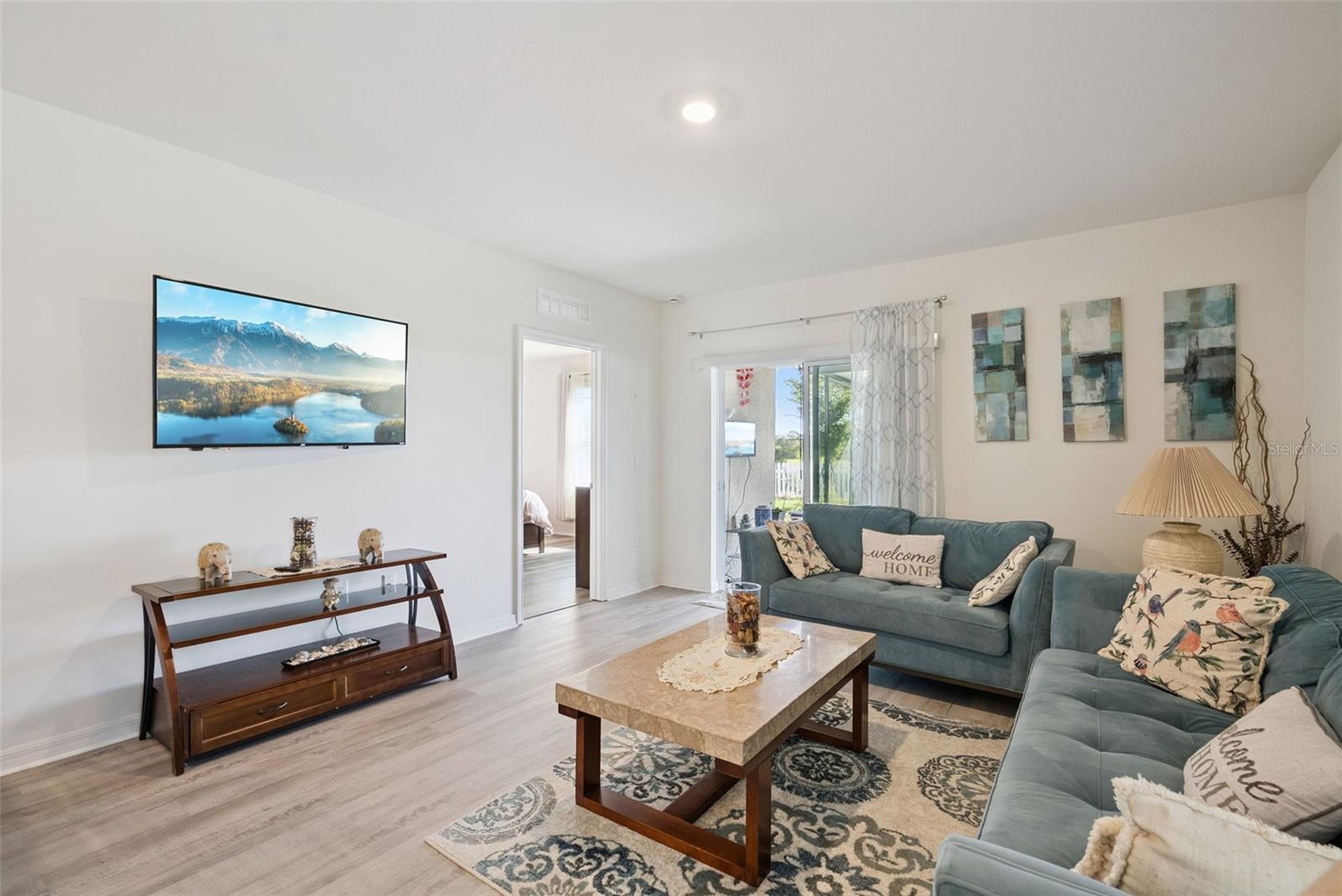 916 AUGUST SKY DR, DELTONA, FL, 32738