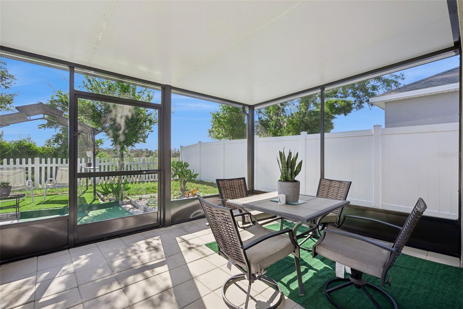 916 AUGUST SKY DR, DELTONA, FL, 32738