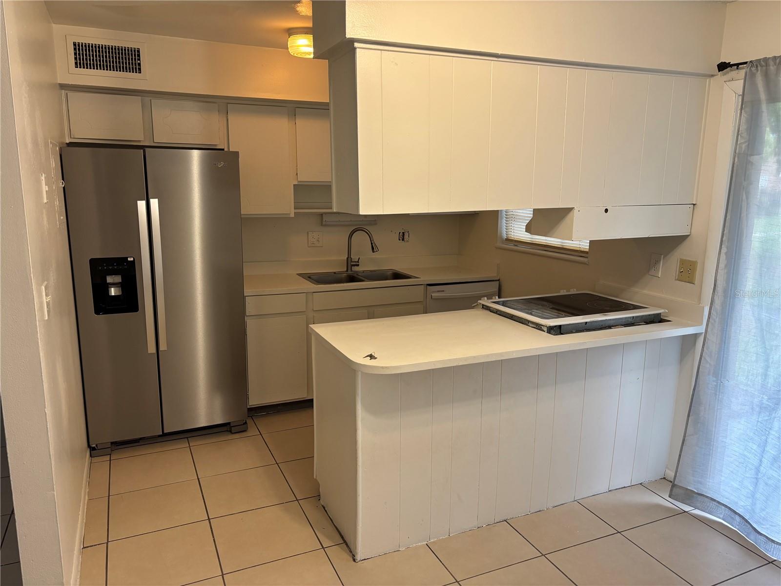 5325 CURRY FORD RD #H101, ORLANDO, FL, 32812