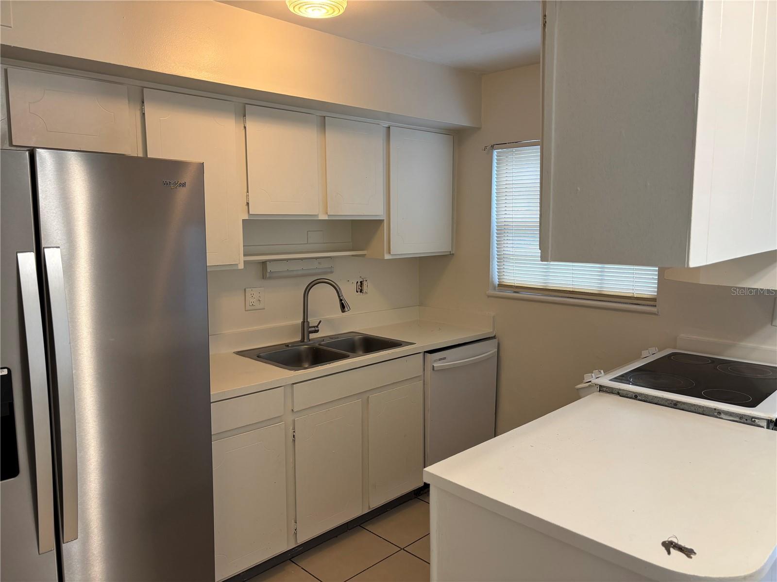 5325 CURRY FORD RD #H101, ORLANDO, FL, 32812