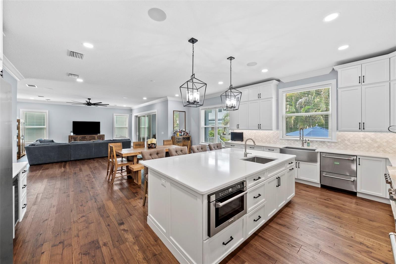 3621 S RENELLIE DR, TAMPA, FL, 33629