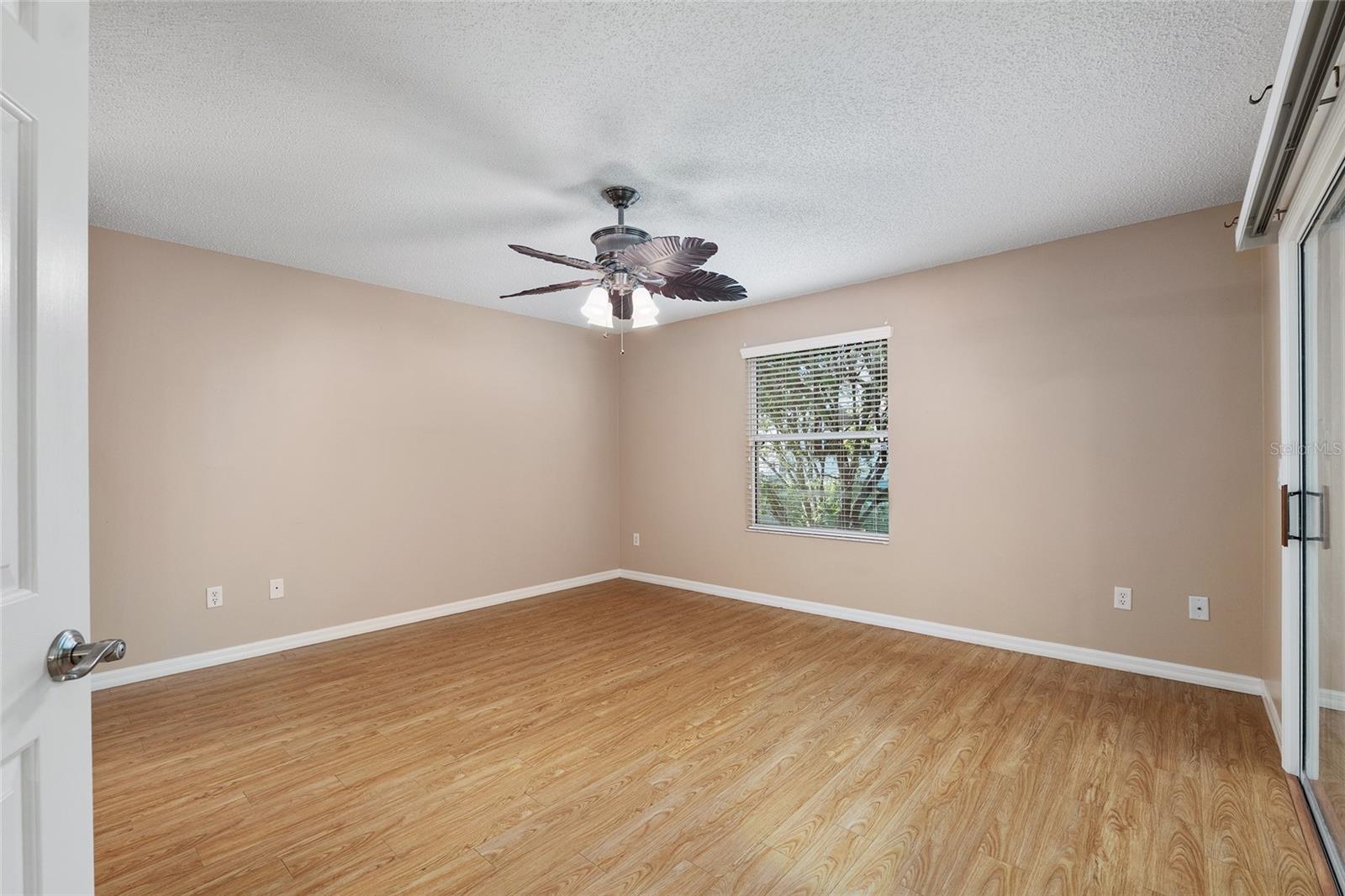 2588 ENGLISH IVY CIR, THE VILLAGES, FL, 32162