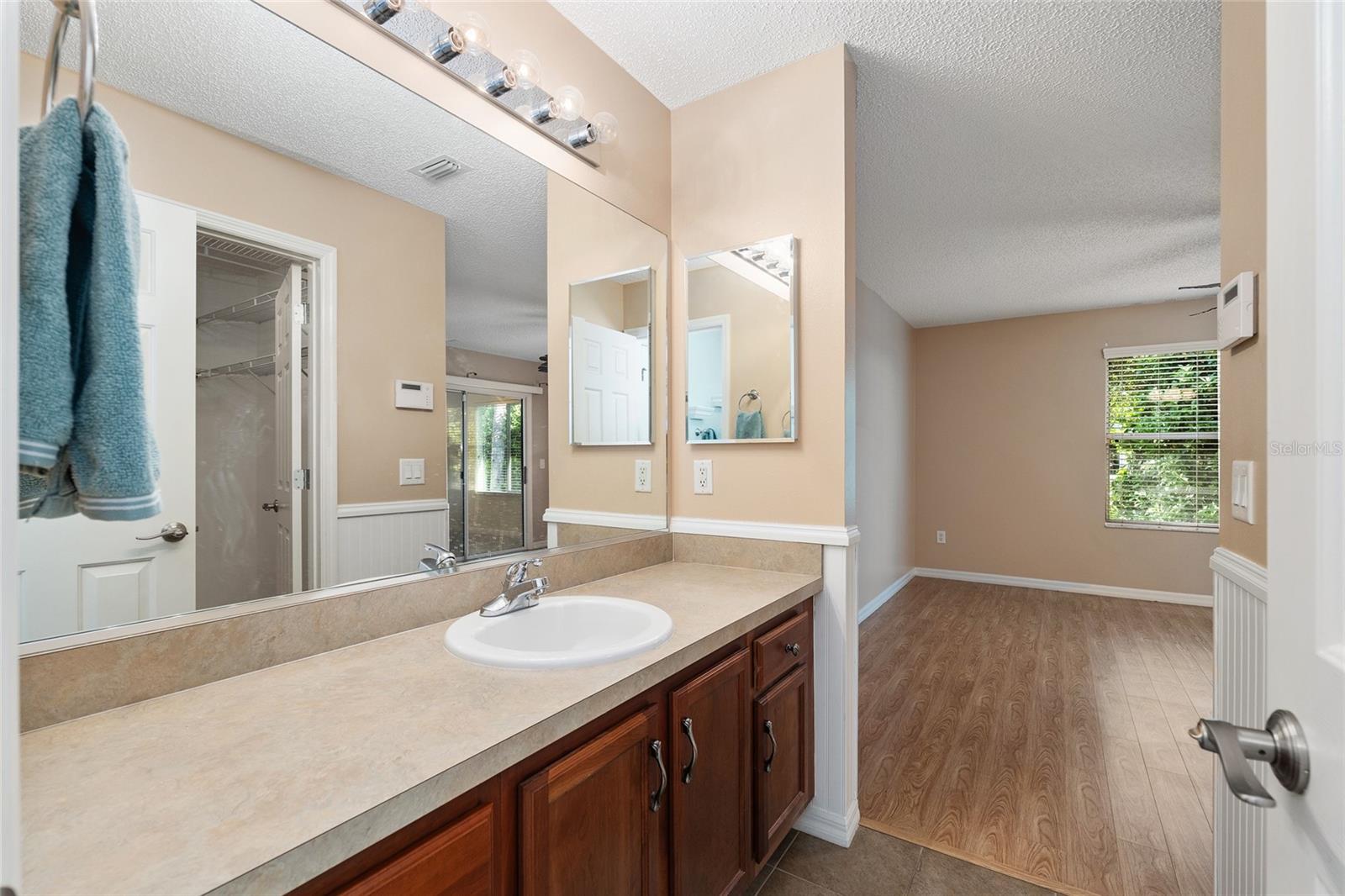 2588 ENGLISH IVY CIR, THE VILLAGES, FL, 32162