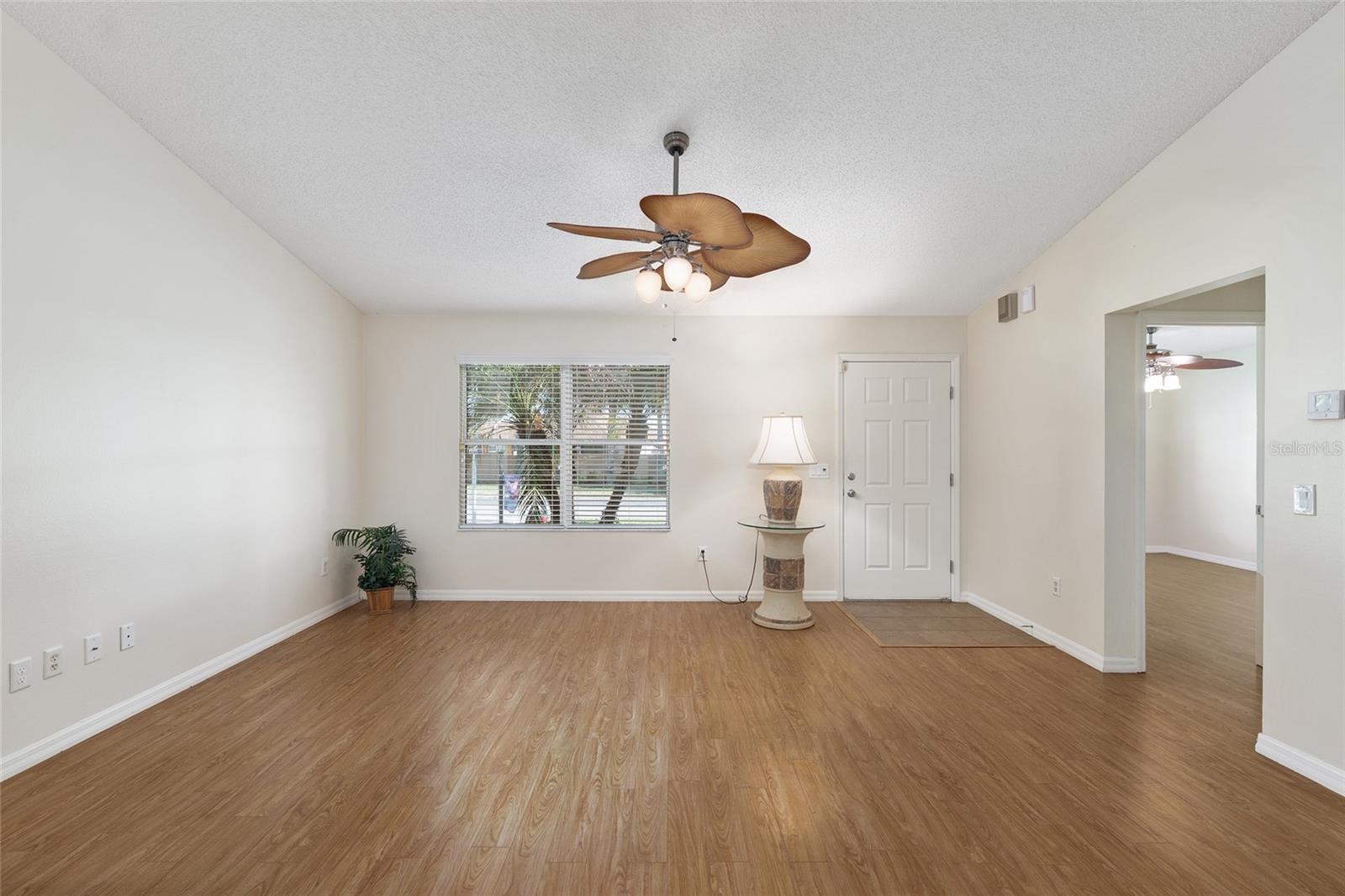 2588 ENGLISH IVY CIR, THE VILLAGES, FL, 32162