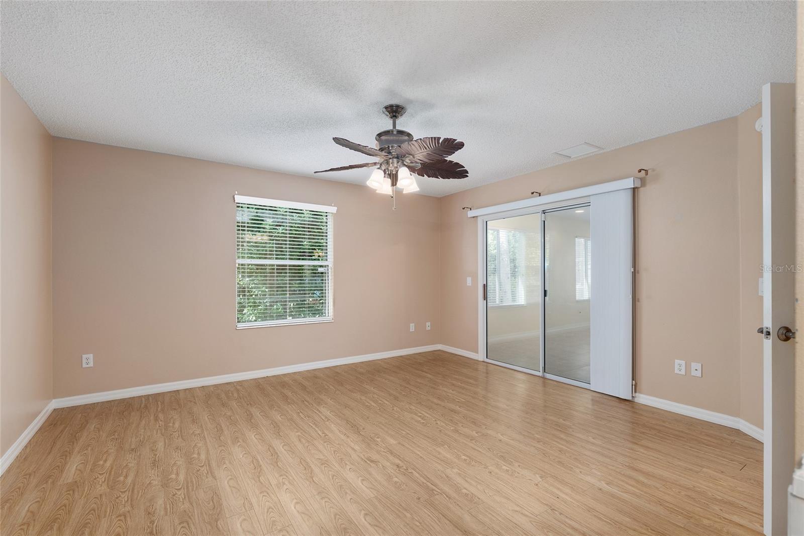 2588 ENGLISH IVY CIR, THE VILLAGES, FL, 32162