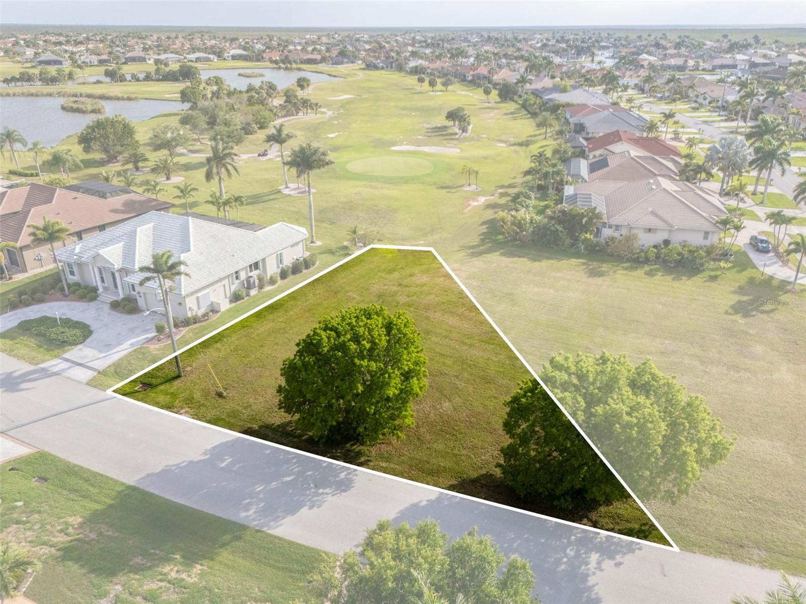 3707 BORDEAUX DR, PUNTA GORDA, FL, 33950