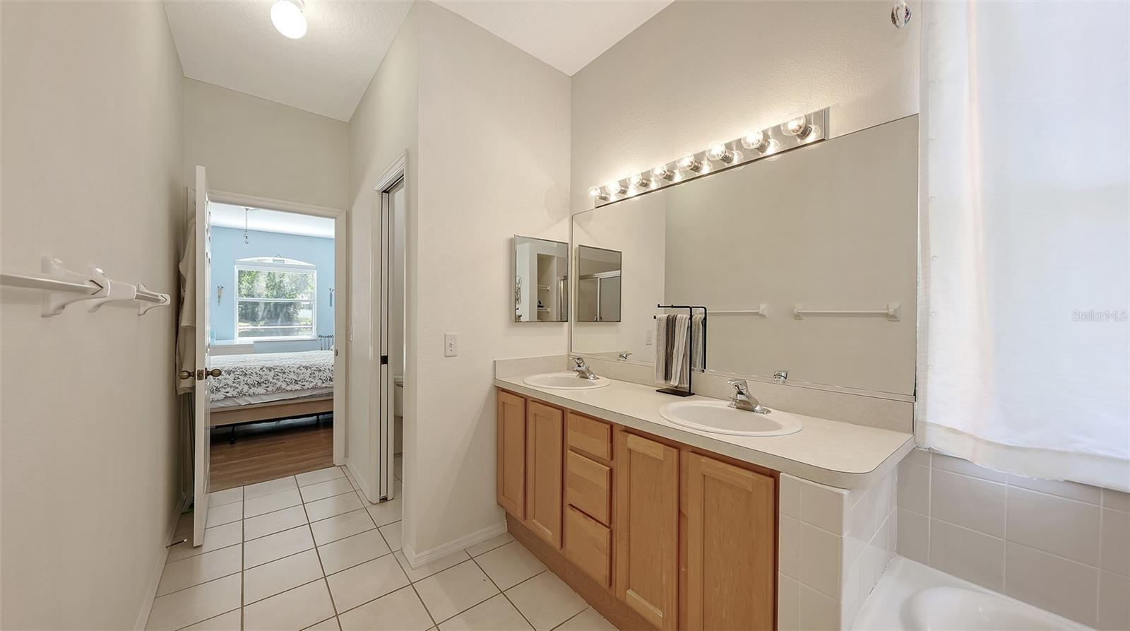 12228 WINDING WOODS WAY, LAKEWOOD RANCH, FL, 34202