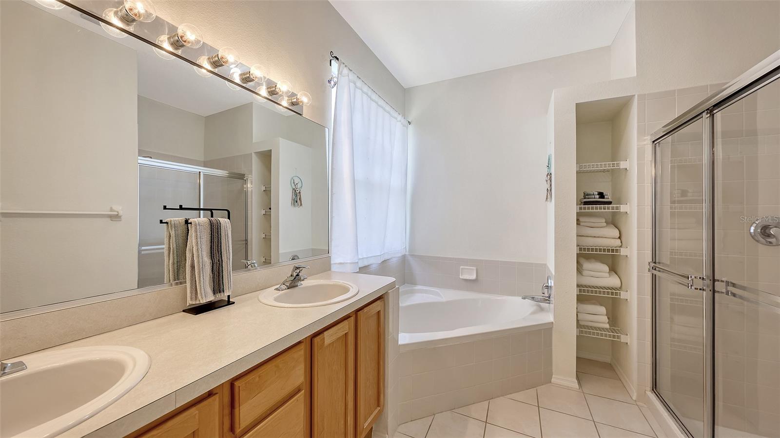 12228 WINDING WOODS WAY, LAKEWOOD RANCH, FL, 34202