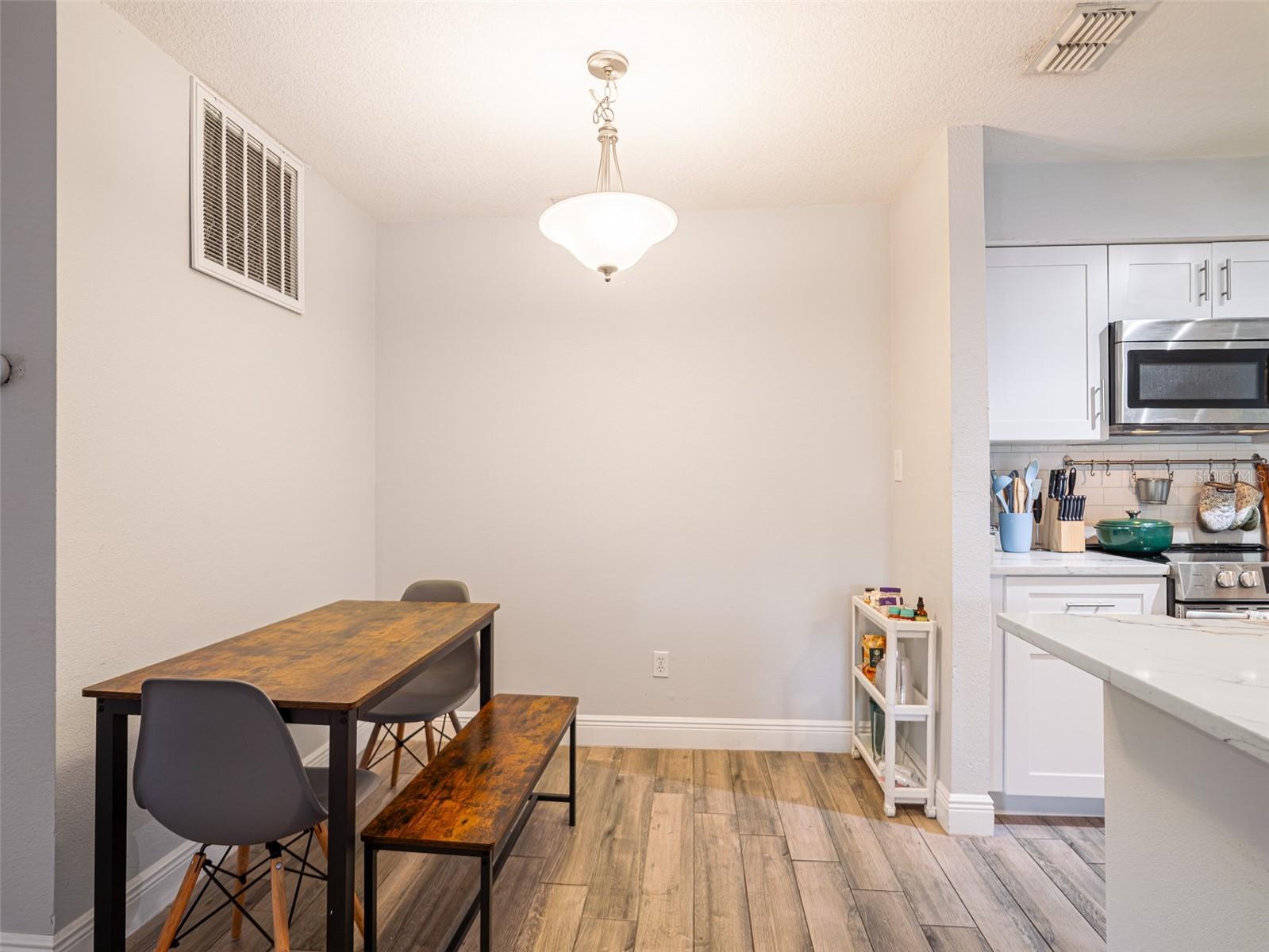 249 AFTON SQ #211, ALTAMONTE SPRINGS, FL, 32714