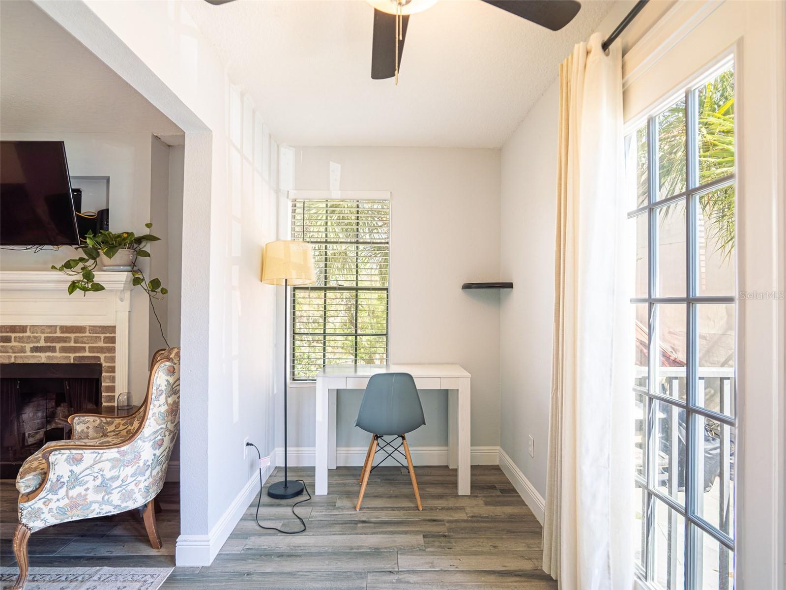 249 AFTON SQ #211, ALTAMONTE SPRINGS, FL, 32714