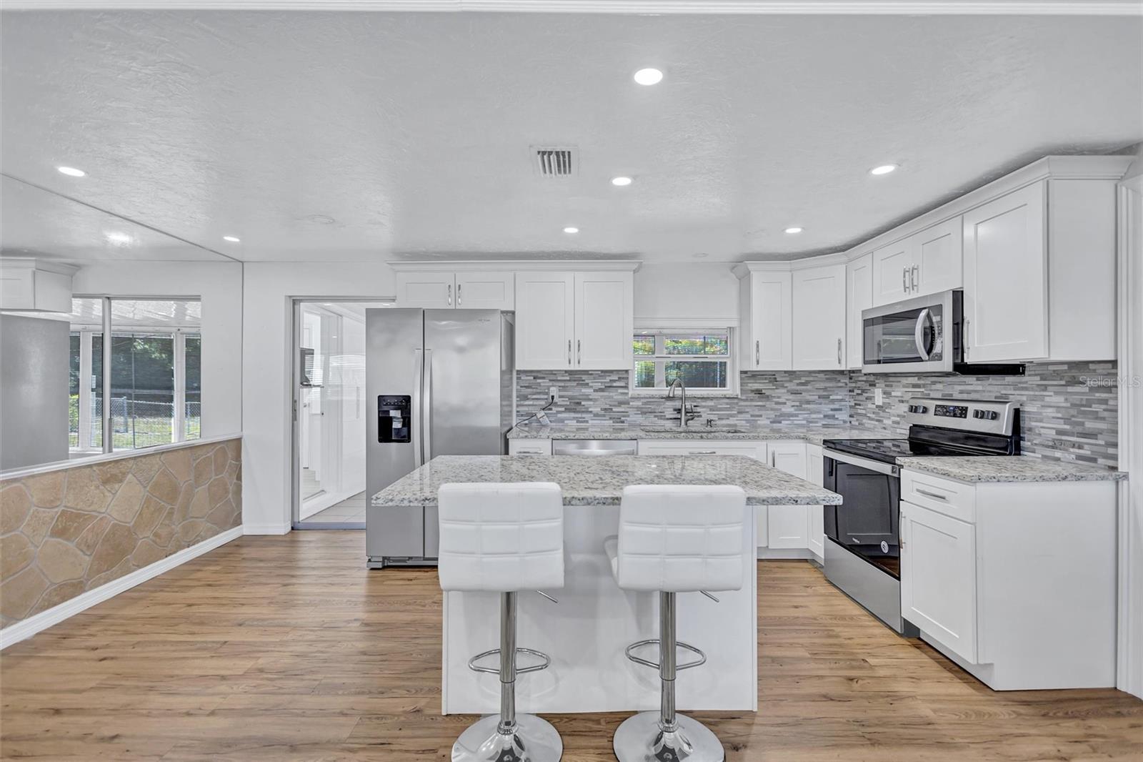 3816 BEACON SQUARE DR, HOLIDAY, FL, 34691