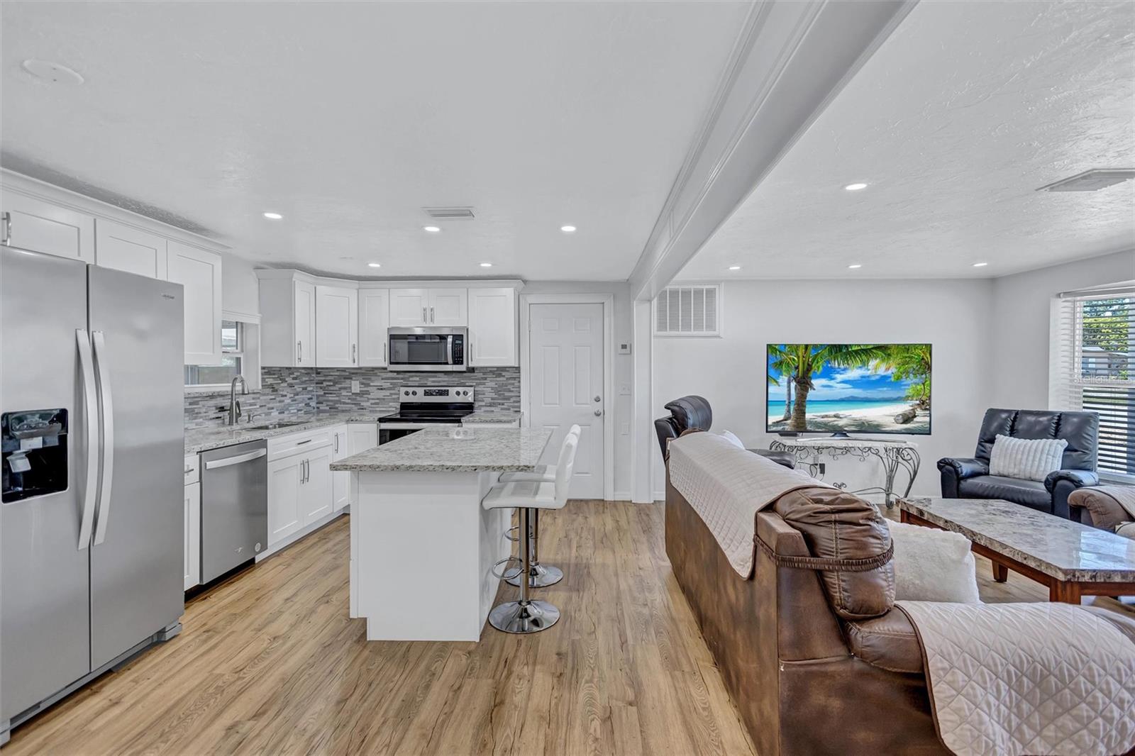 3816 BEACON SQUARE DR, HOLIDAY, FL, 34691