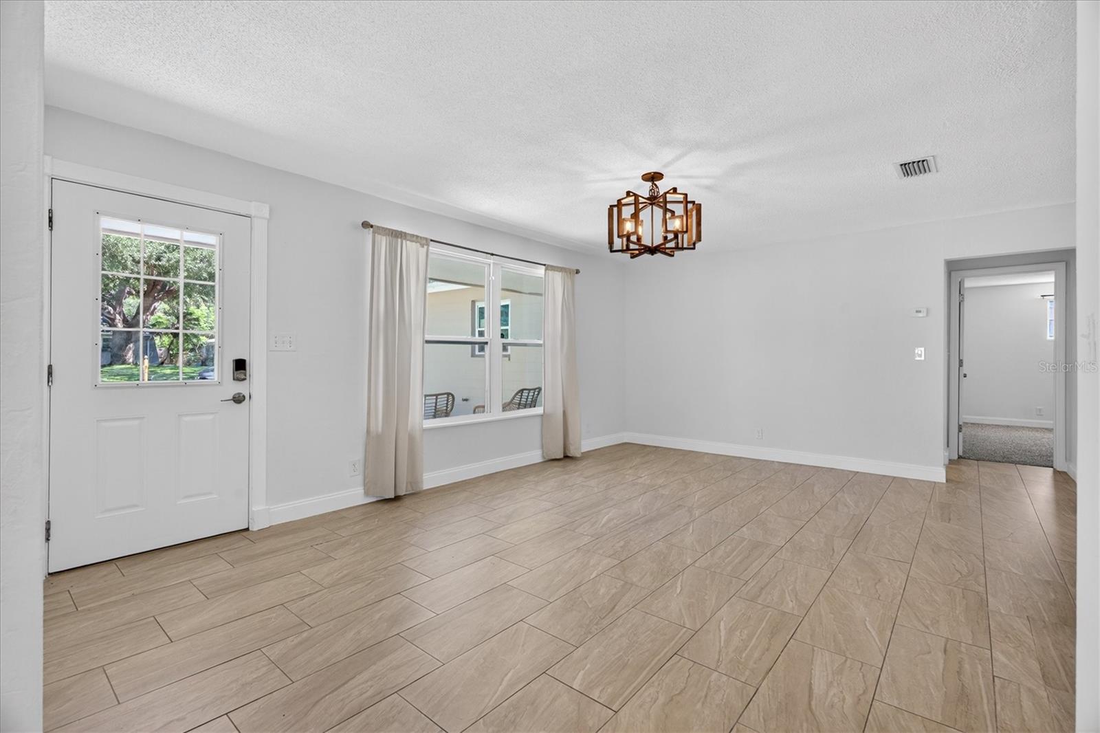 2524 FLORIDA BLVD, SOUTH DAYTONA, FL, 32119