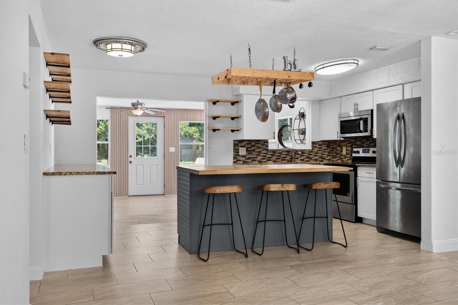 2524 FLORIDA BLVD, SOUTH DAYTONA, FL, 32119