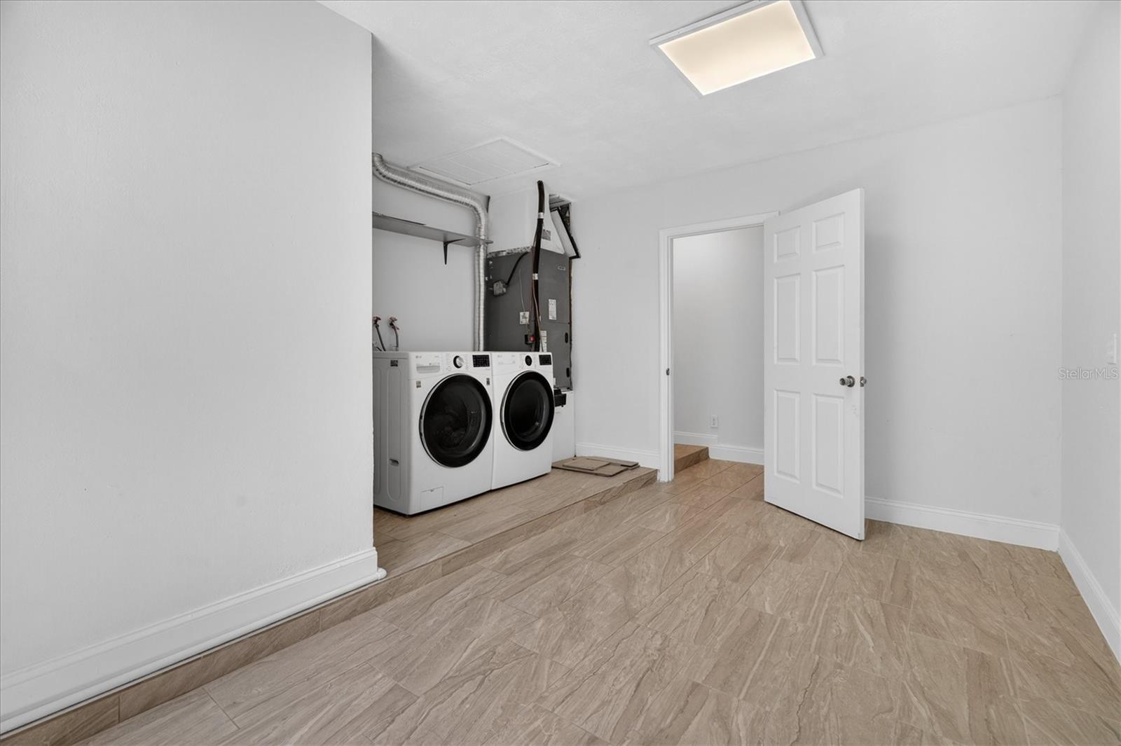 2524 FLORIDA BLVD, SOUTH DAYTONA, FL, 32119