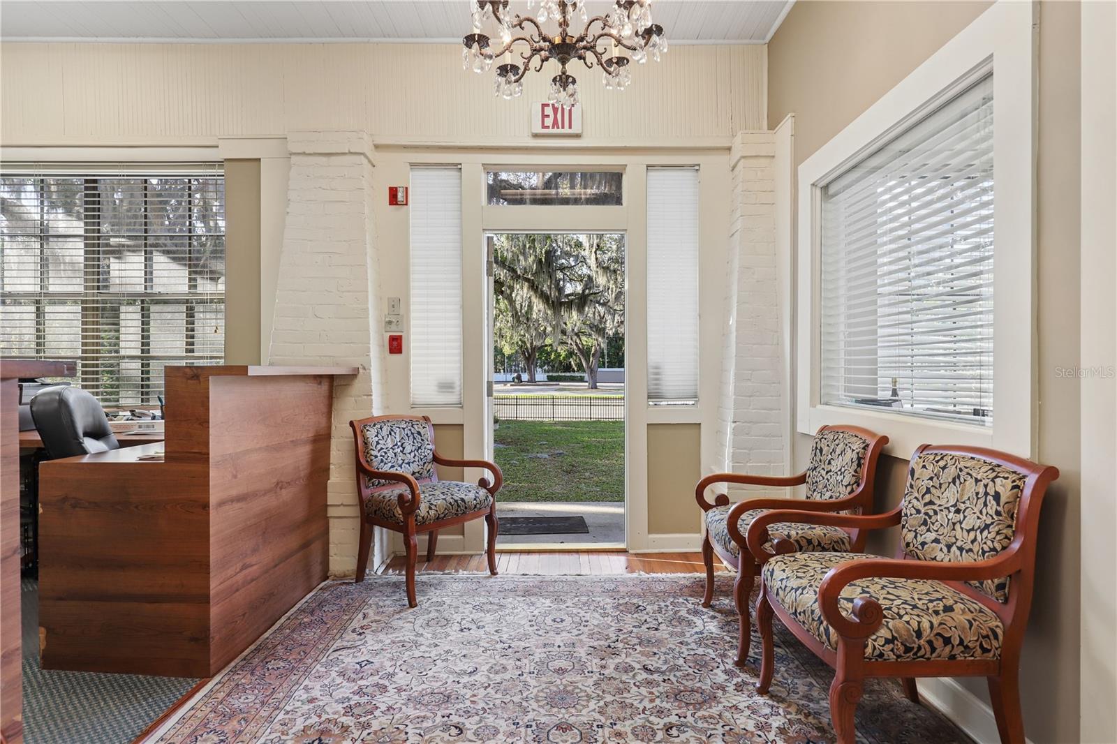 4004 ATLANTIC BLVD, JACKSONVILLE, FL, 32207