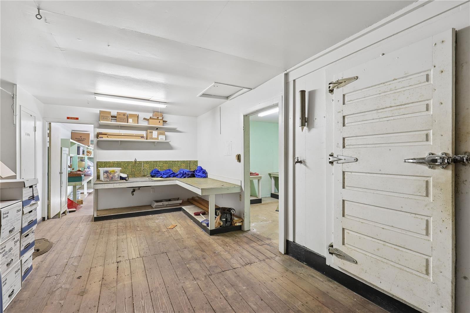 4004 ATLANTIC BLVD, JACKSONVILLE, FL, 32207