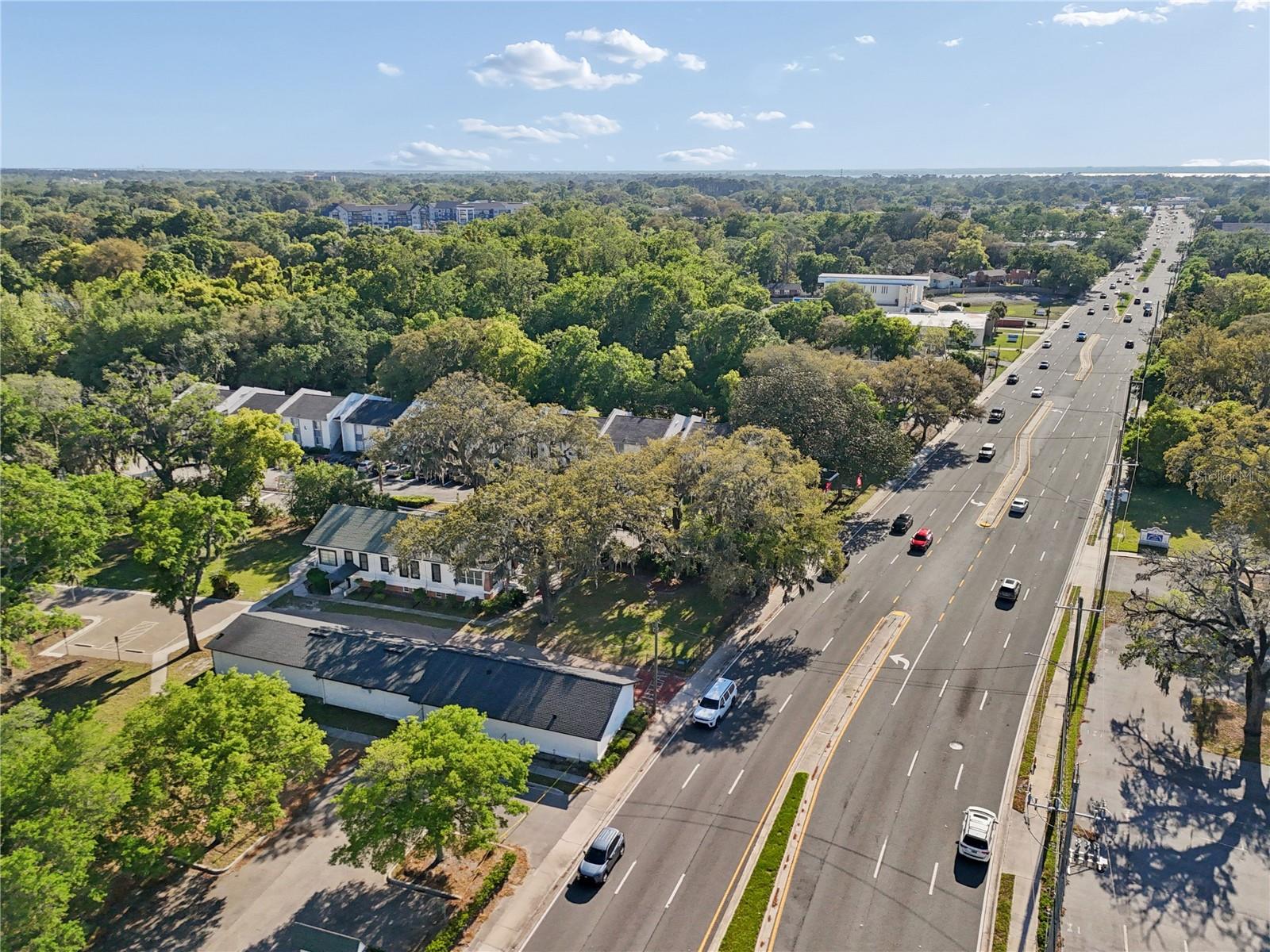 4004 ATLANTIC BLVD, JACKSONVILLE, FL, 32207