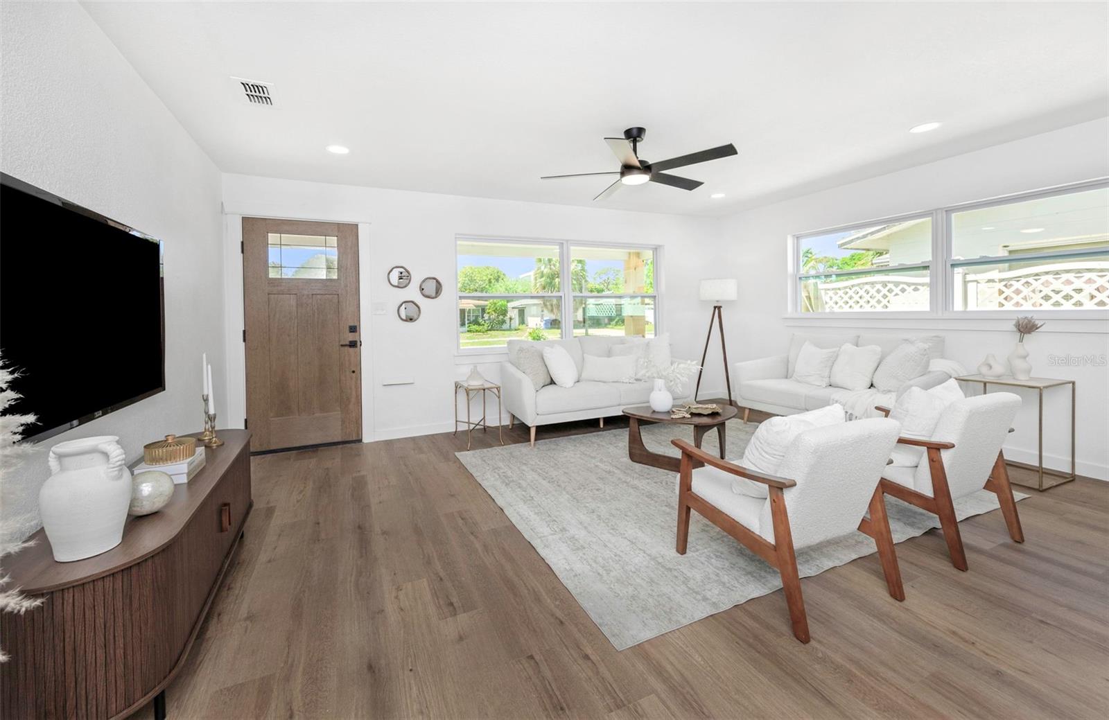 653 64TH AVE S, ST PETERSBURG, FL, 33705