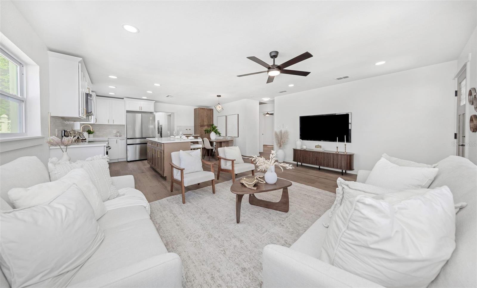 653 64TH AVE S, ST PETERSBURG, FL, 33705