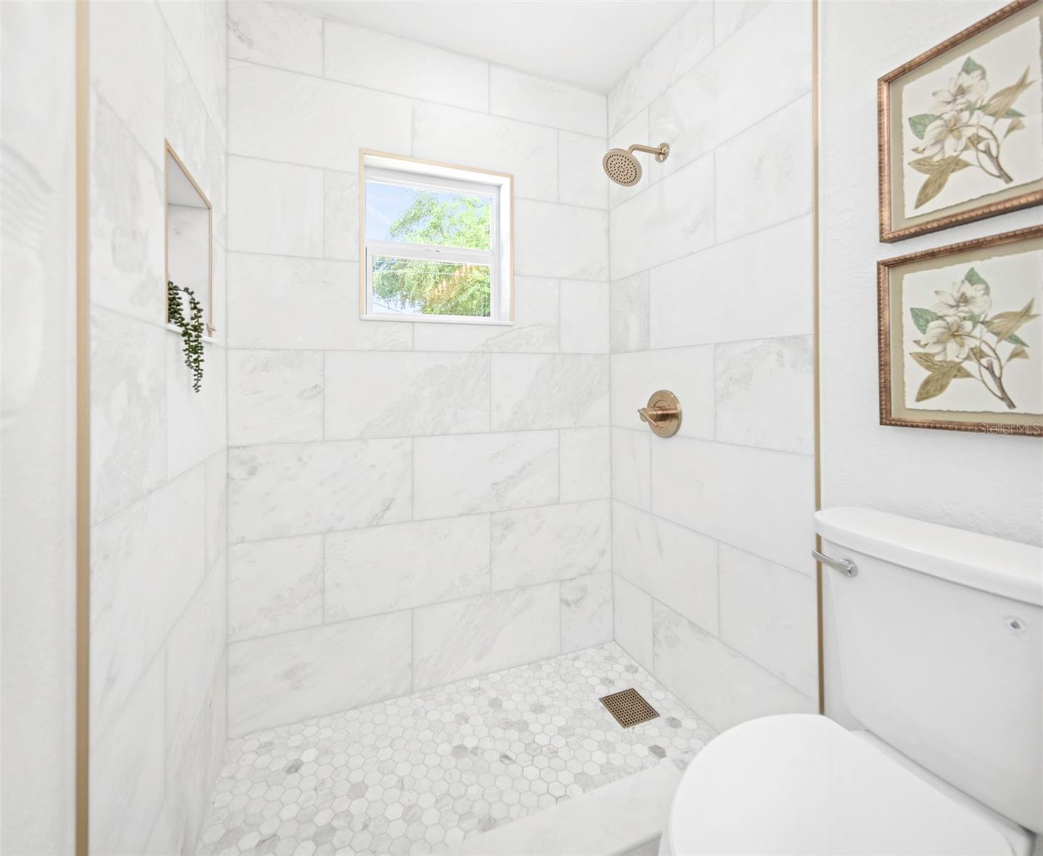 653 64TH AVE S, ST PETERSBURG, FL, 33705