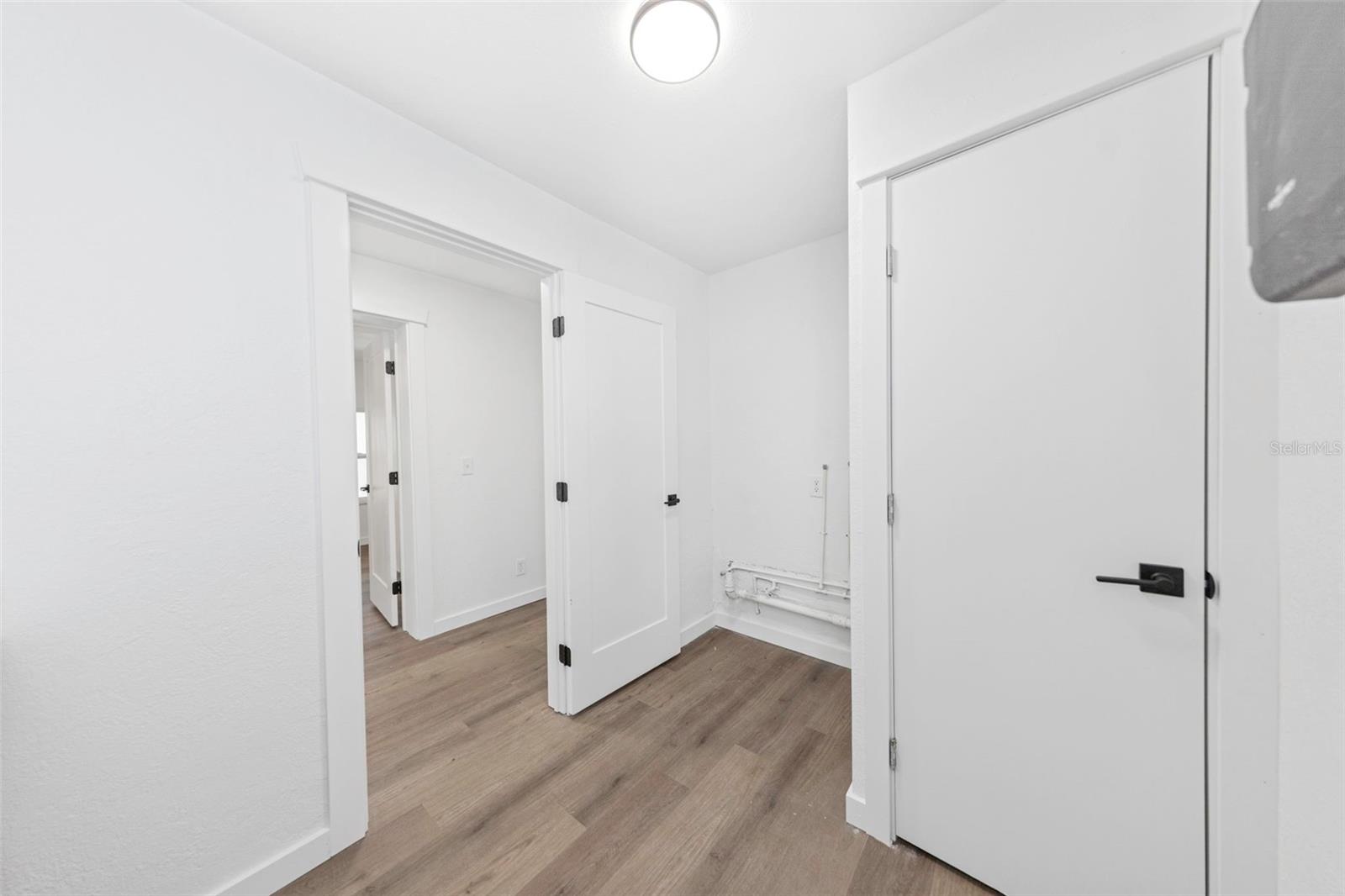 653 64TH AVE S, ST PETERSBURG, FL, 33705