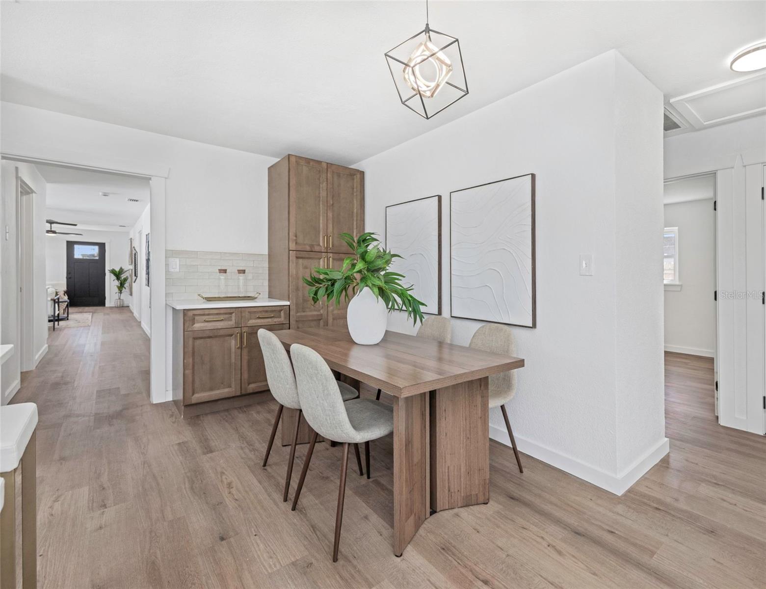 653 64TH AVE S, ST PETERSBURG, FL, 33705