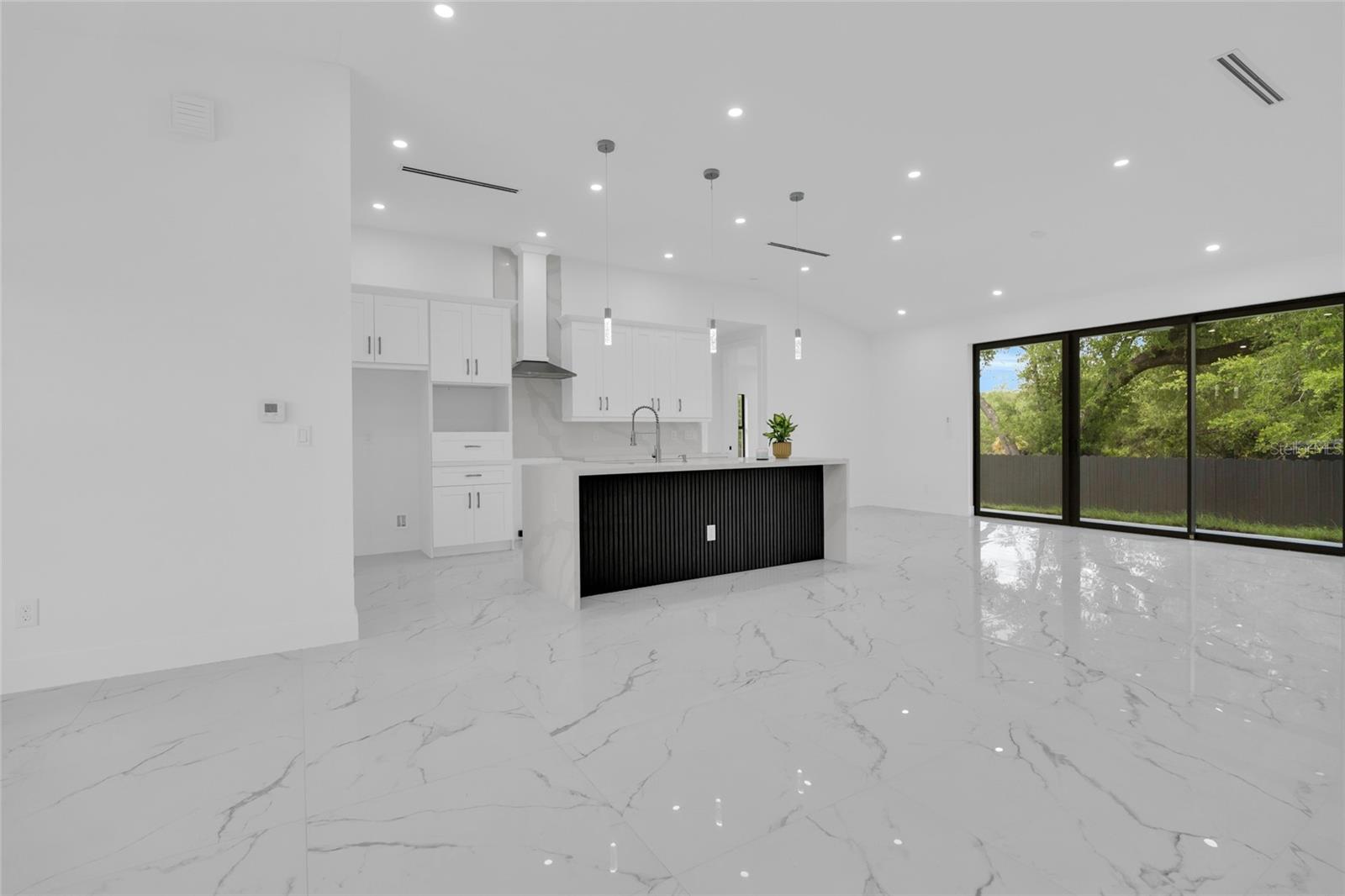 3307 E 17TH ST, LEHIGH ACRES, FL, 33972