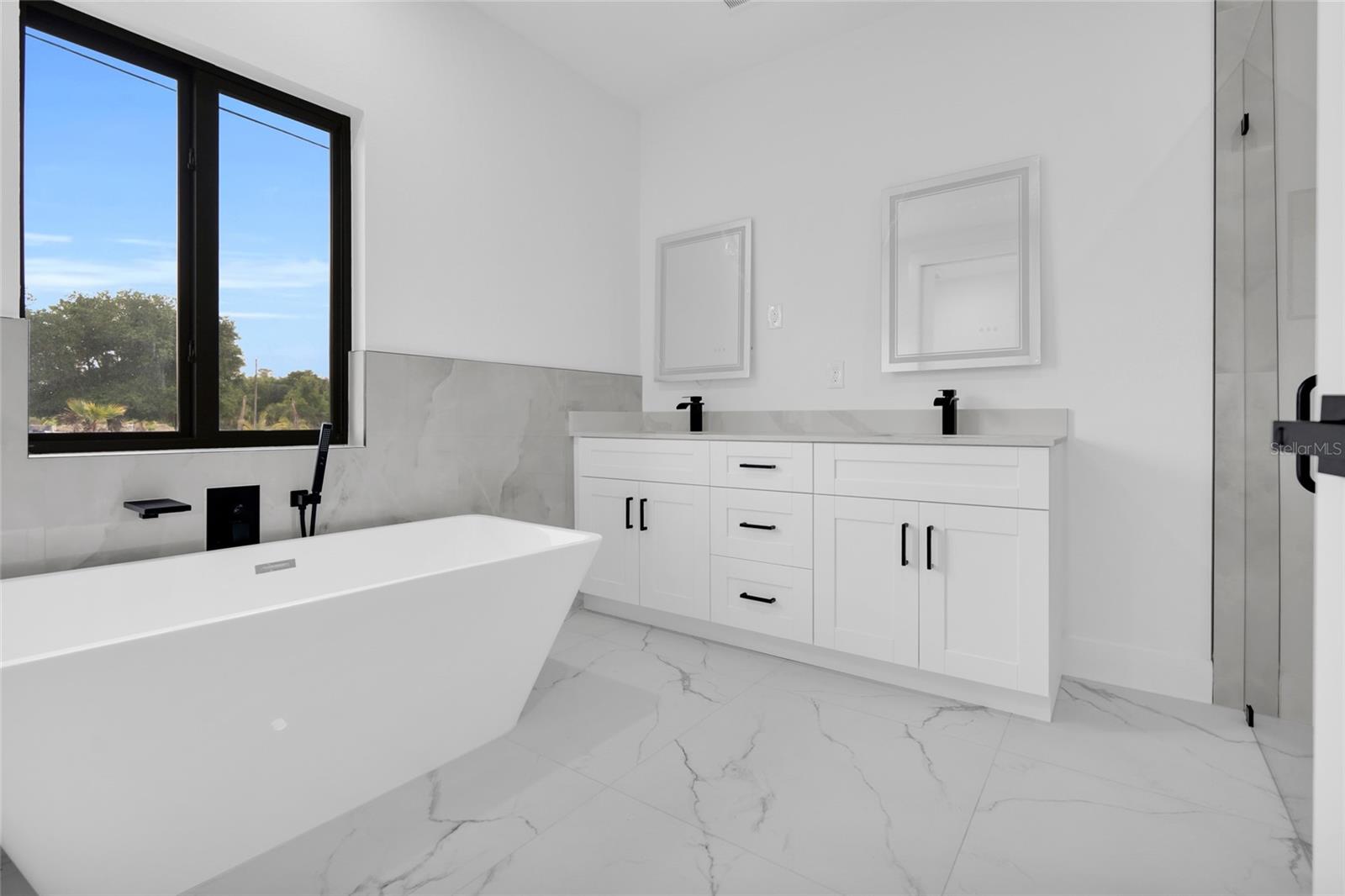 3307 E 17TH ST, LEHIGH ACRES, FL, 33972