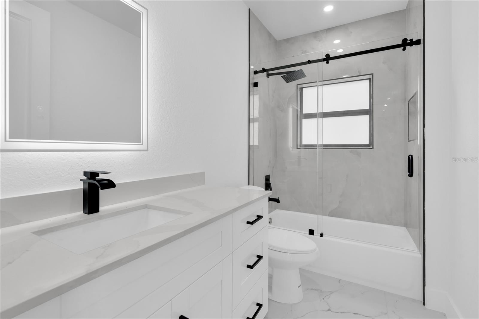 3307 E 17TH ST, LEHIGH ACRES, FL, 33972