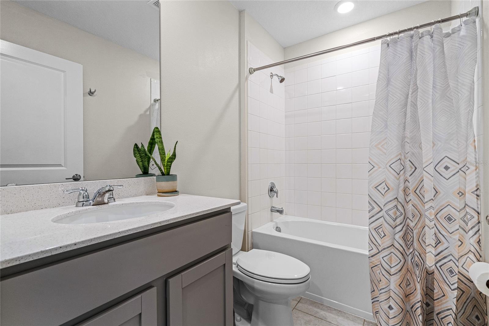 425 N ANDREA CIR, HAINES CITY, FL, 33844