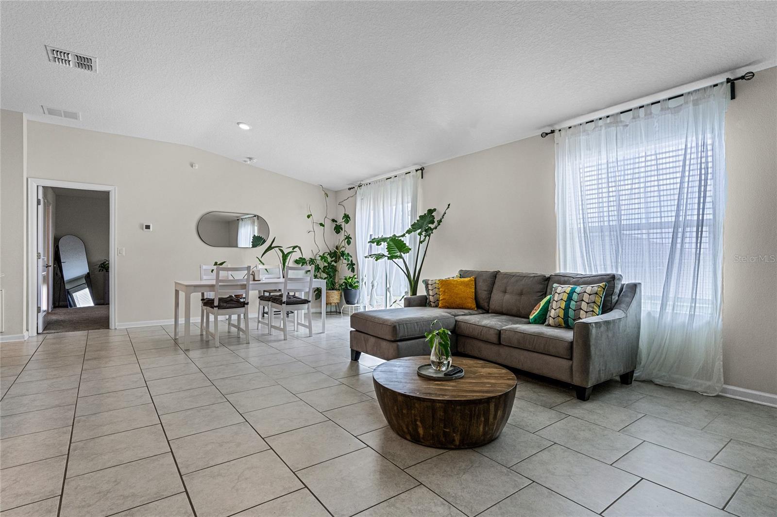 425 N ANDREA CIR, HAINES CITY, FL, 33844