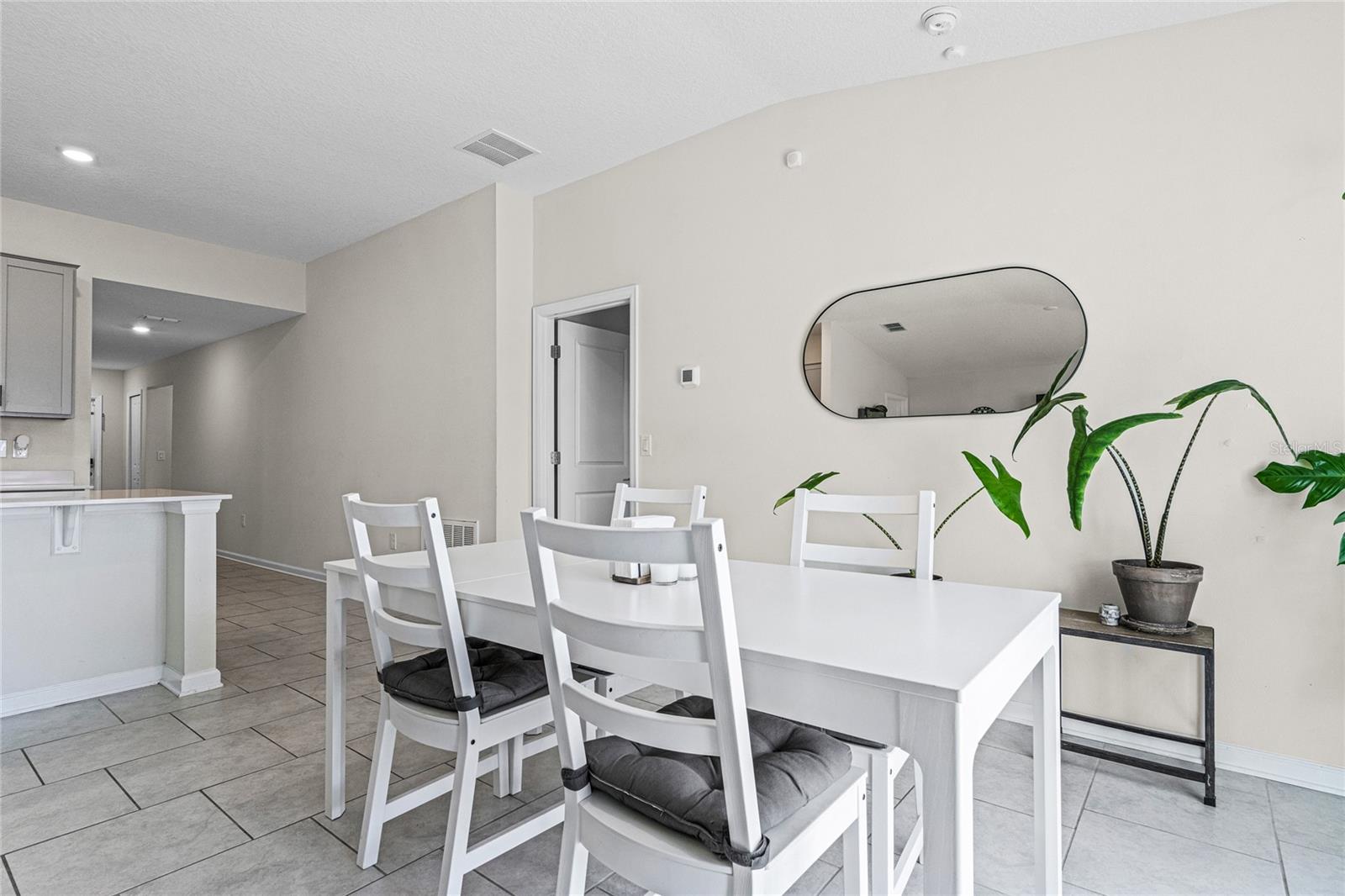 425 N ANDREA CIR, HAINES CITY, FL, 33844