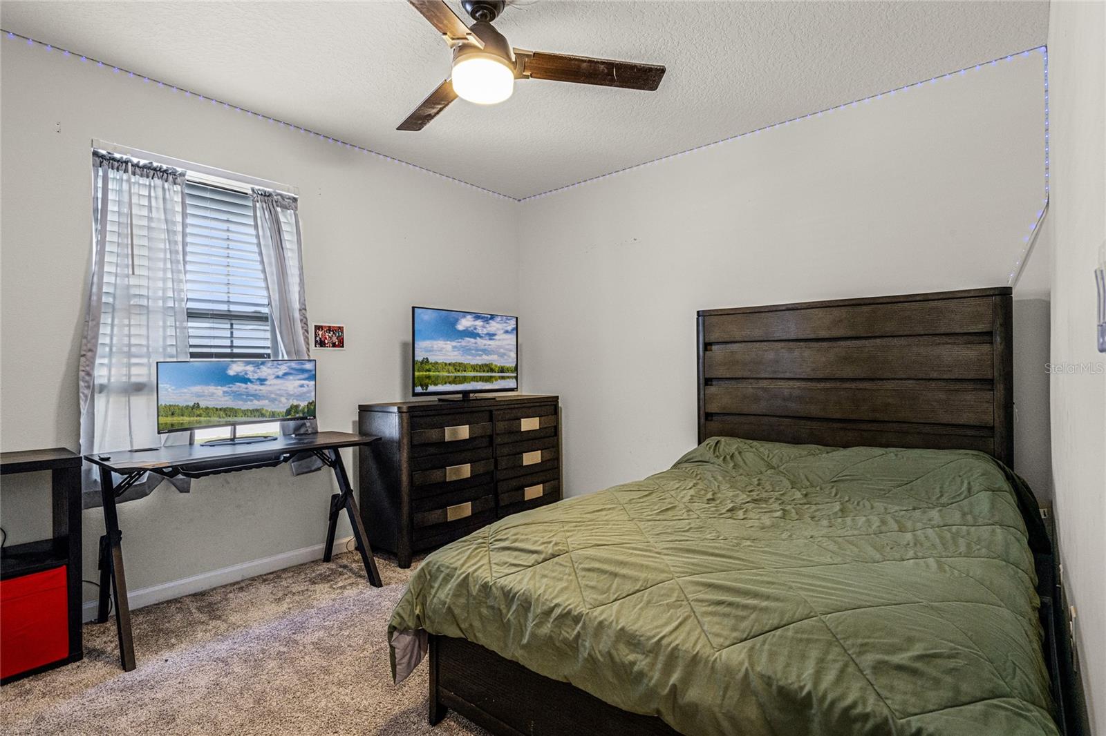 425 N ANDREA CIR, HAINES CITY, FL, 33844