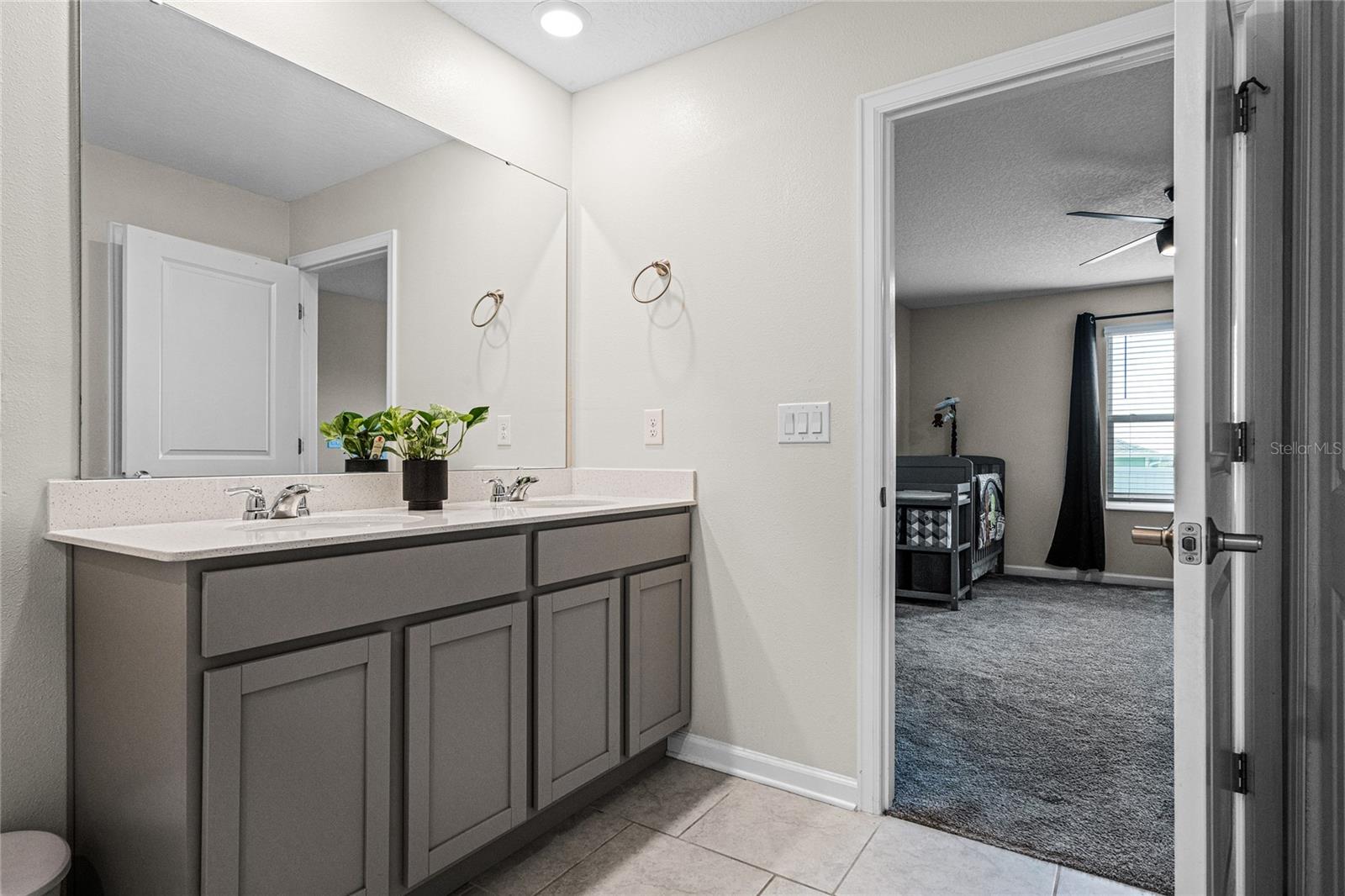 425 N ANDREA CIR, HAINES CITY, FL, 33844