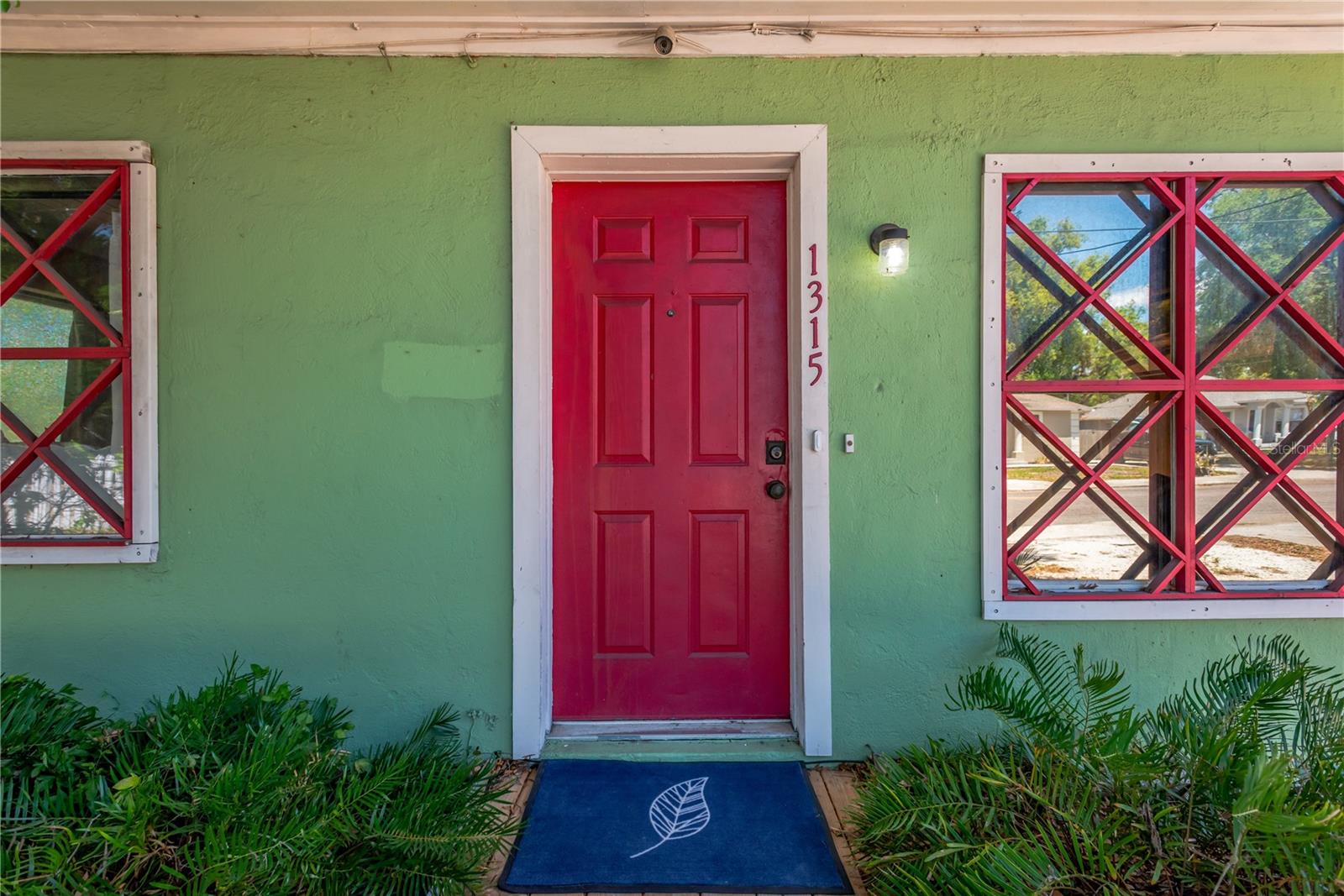 1315 E OSBORNE AVE, TAMPA, FL, 33603