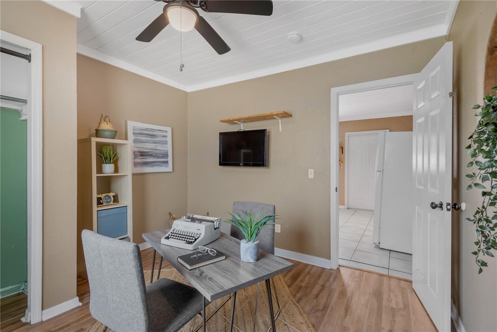 1315 E OSBORNE AVE, TAMPA, FL, 33603