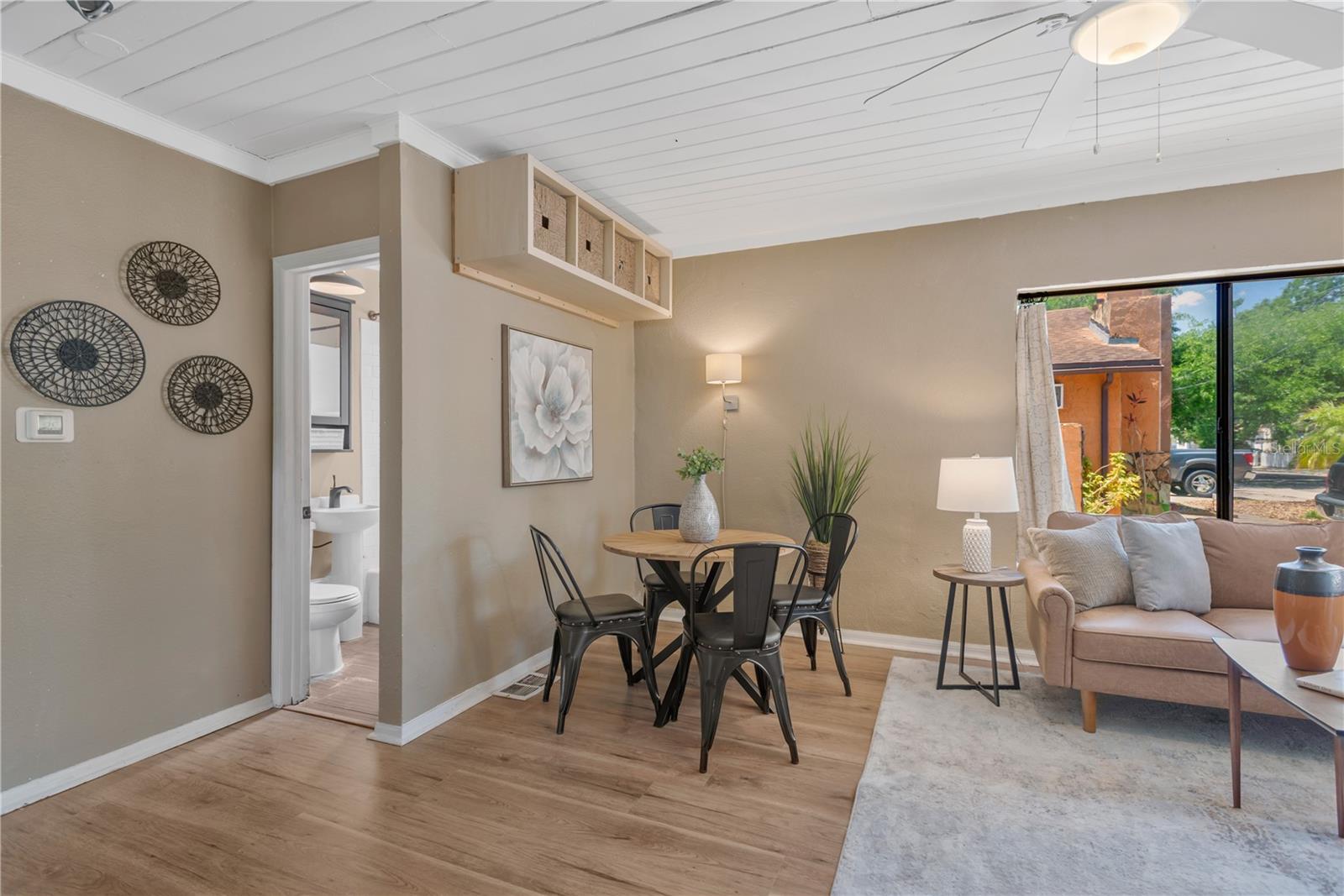 1315 E OSBORNE AVE, TAMPA, FL, 33603