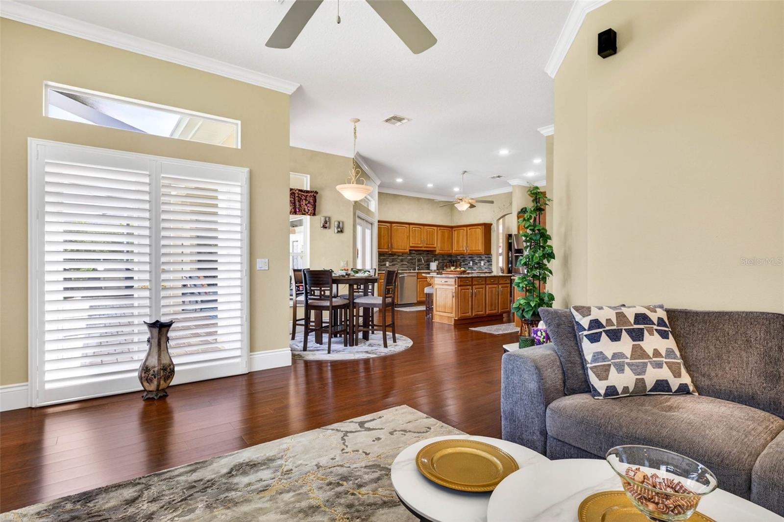 10211 RIDGE TOP LOOP, WEEKI WACHEE, FL, 34613