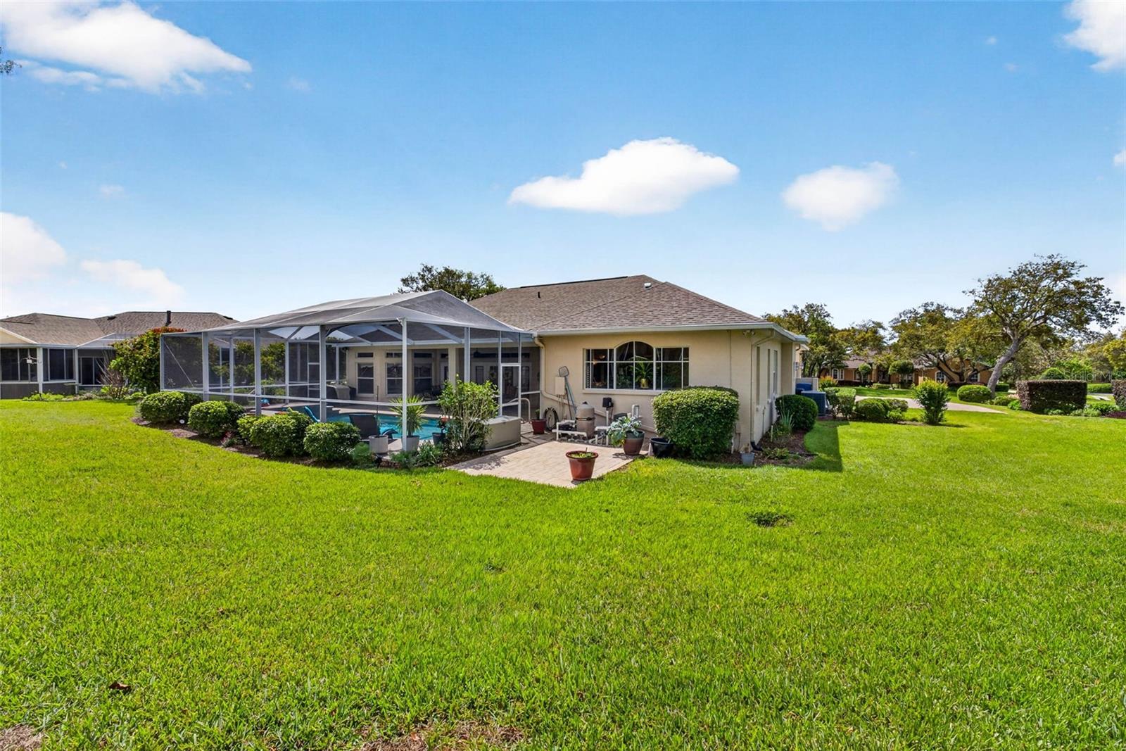 10211 RIDGE TOP LOOP, WEEKI WACHEE, FL, 34613