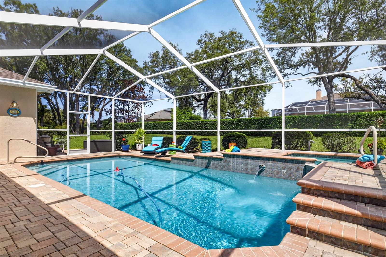 10211 RIDGE TOP LOOP, WEEKI WACHEE, FL, 34613