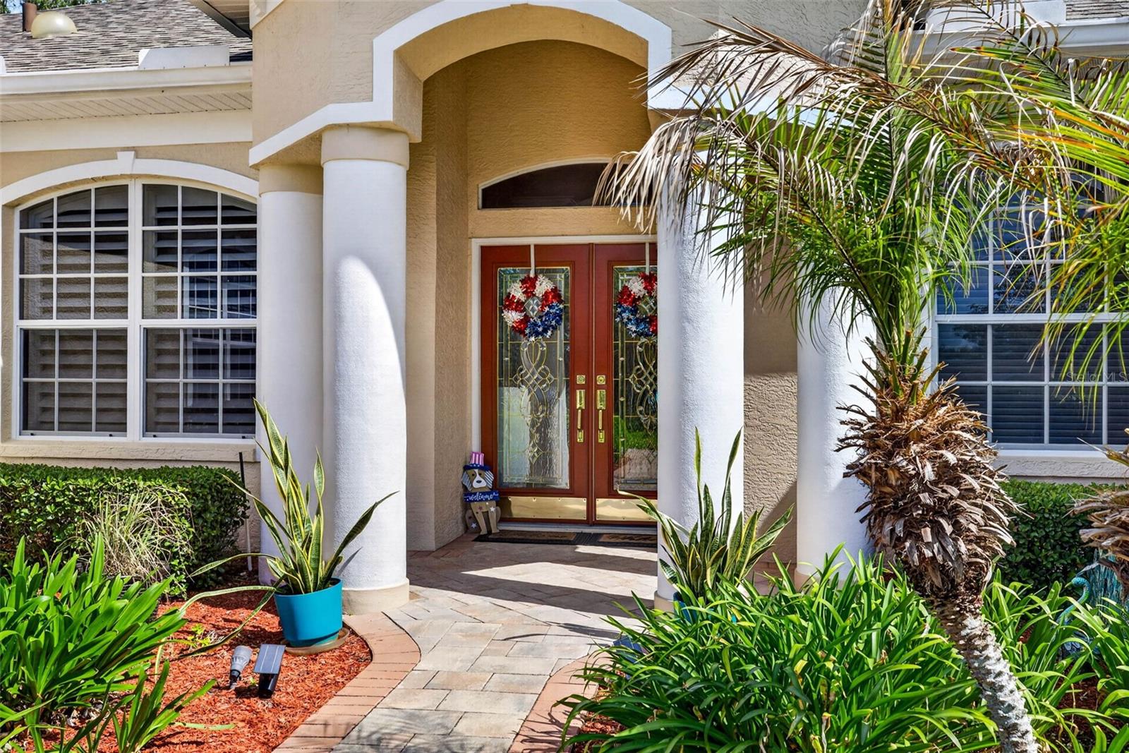 10211 RIDGE TOP LOOP, WEEKI WACHEE, FL, 34613