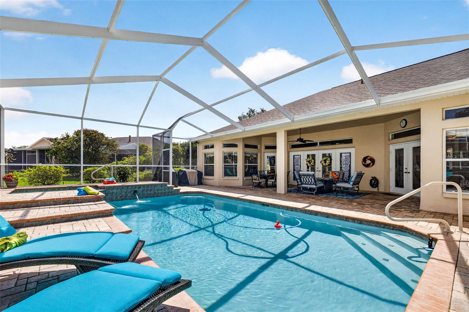 10211 RIDGE TOP LOOP, WEEKI WACHEE, FL, 34613