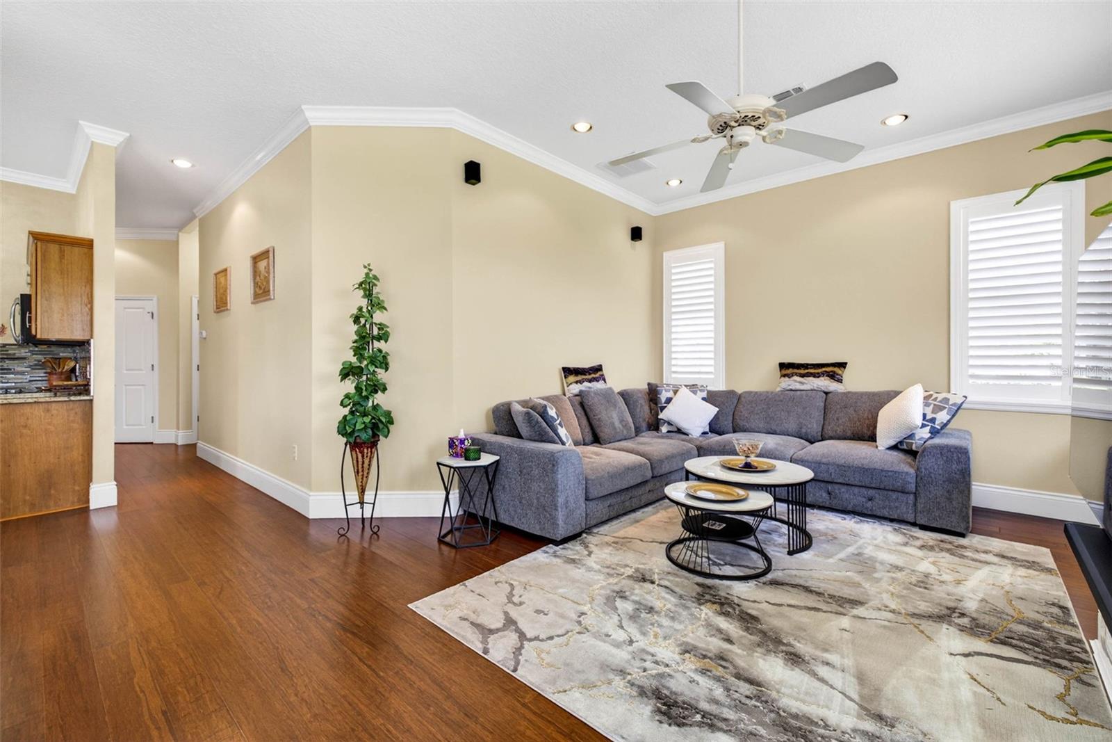 10211 RIDGE TOP LOOP, WEEKI WACHEE, FL, 34613